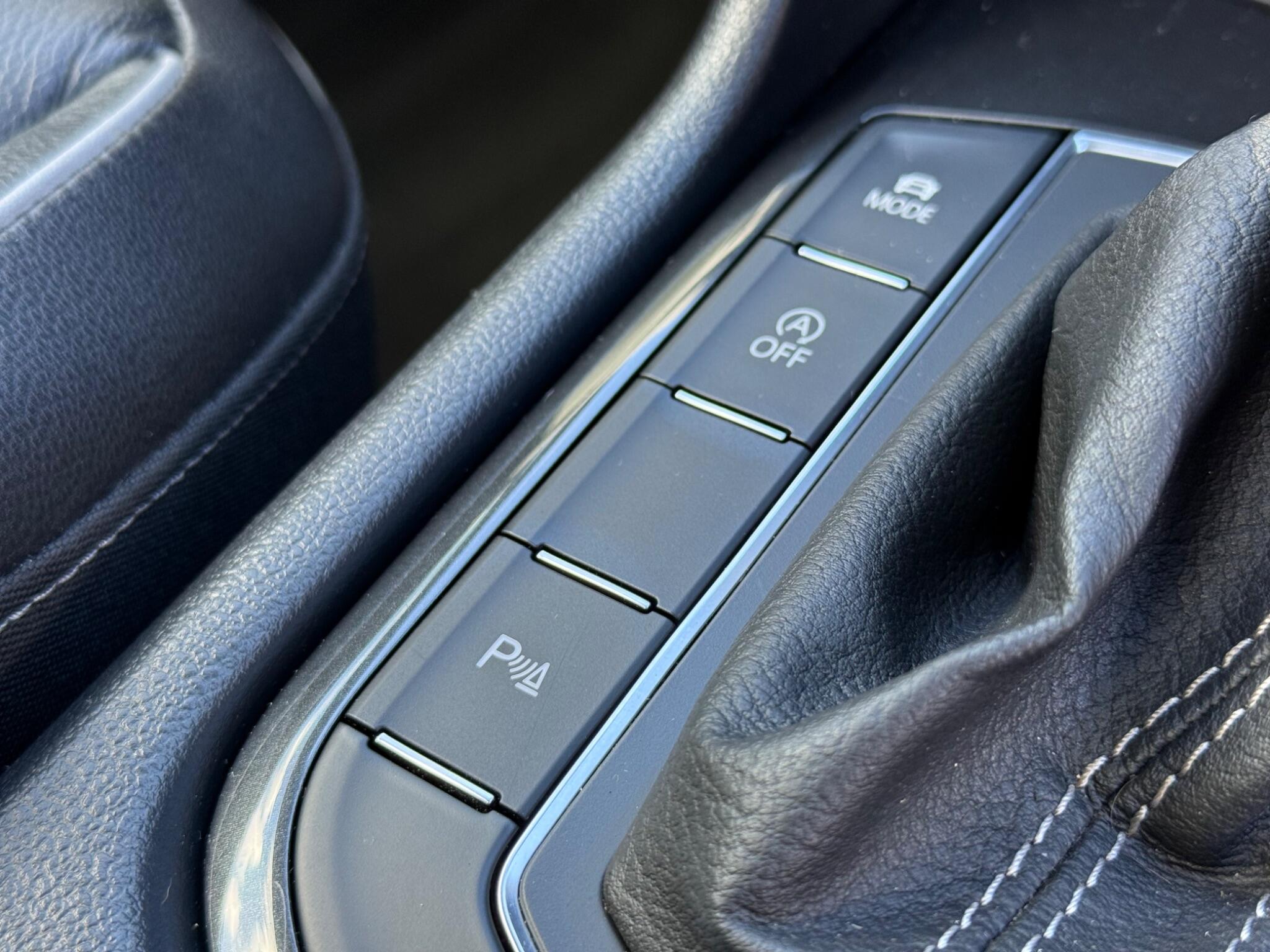 Volkswagen Tiguan view 18