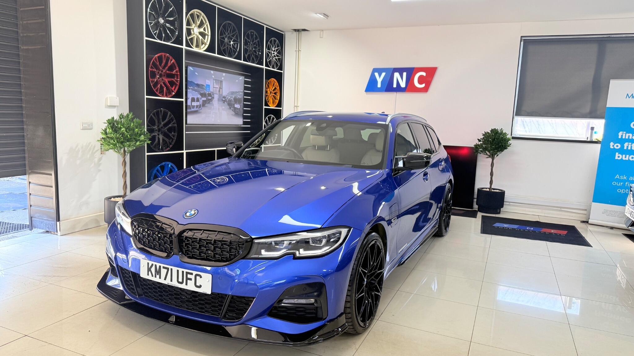 BMW 3 Series view 48