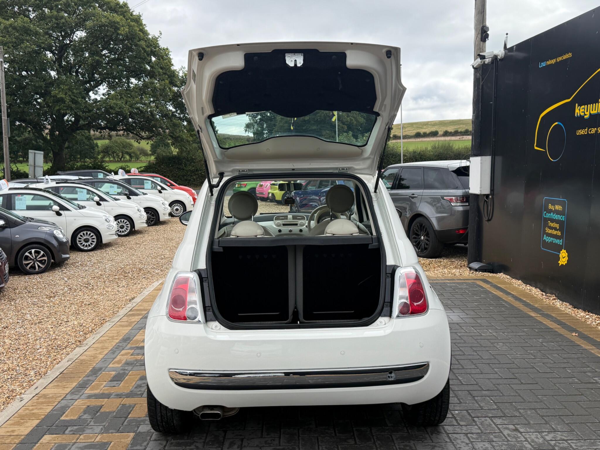 Fiat 500 view 25