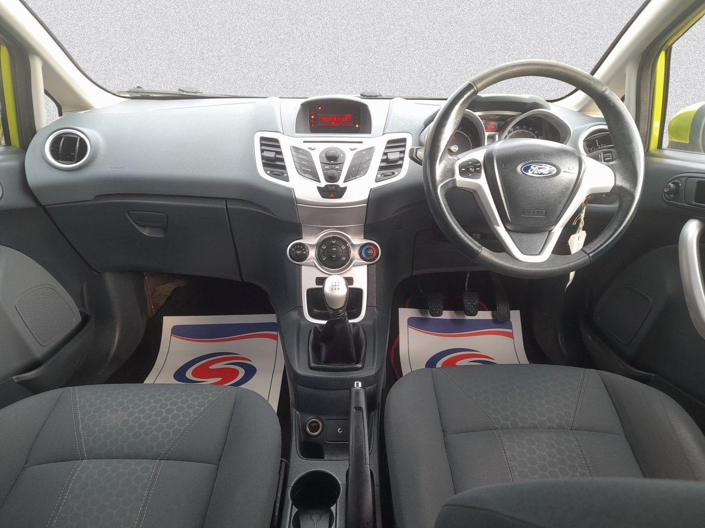 Ford Fiesta 1.25 Zetec 5dr