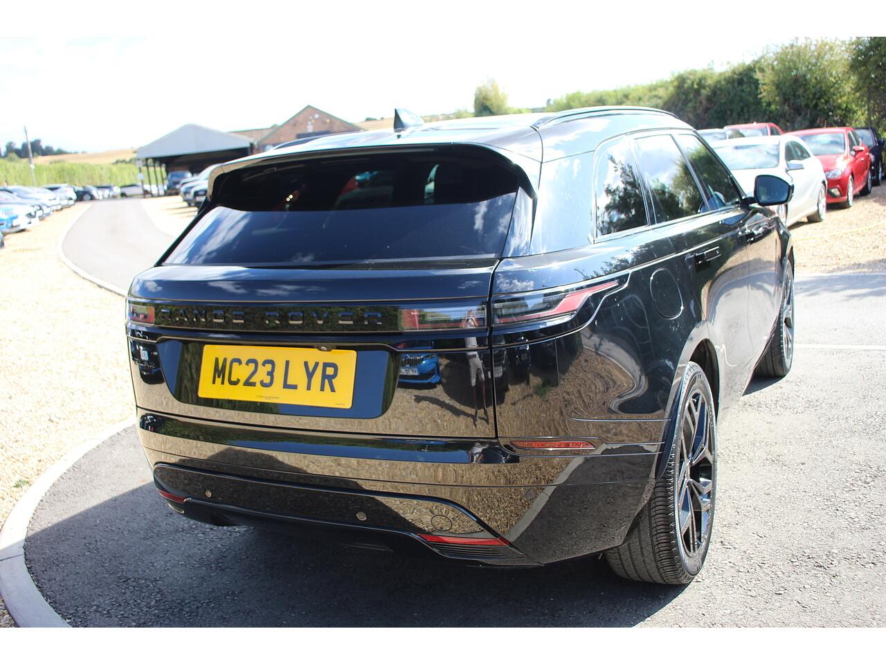 Land Rover Range Rover Velar view 12