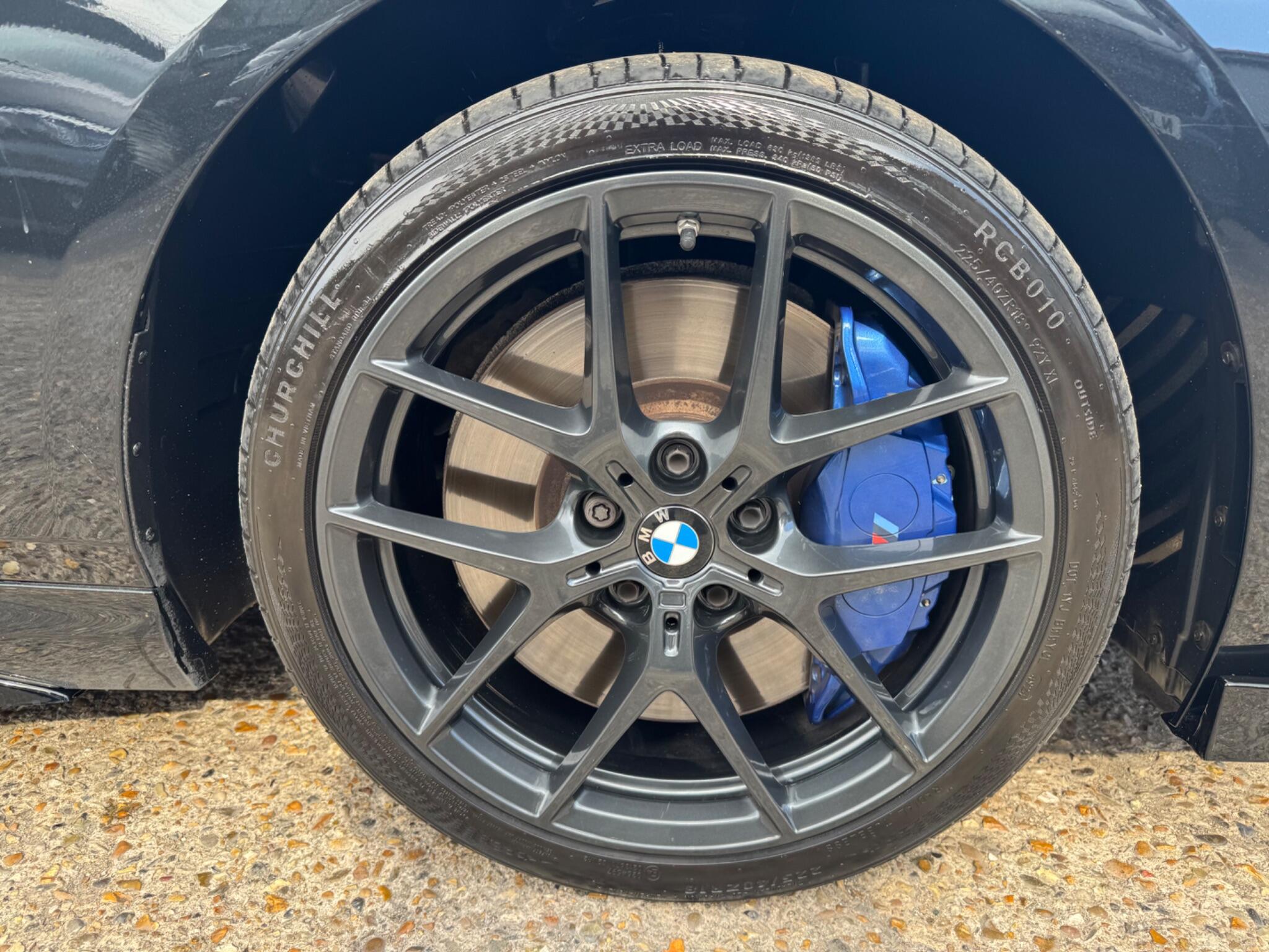 BMW 2 Series view 39