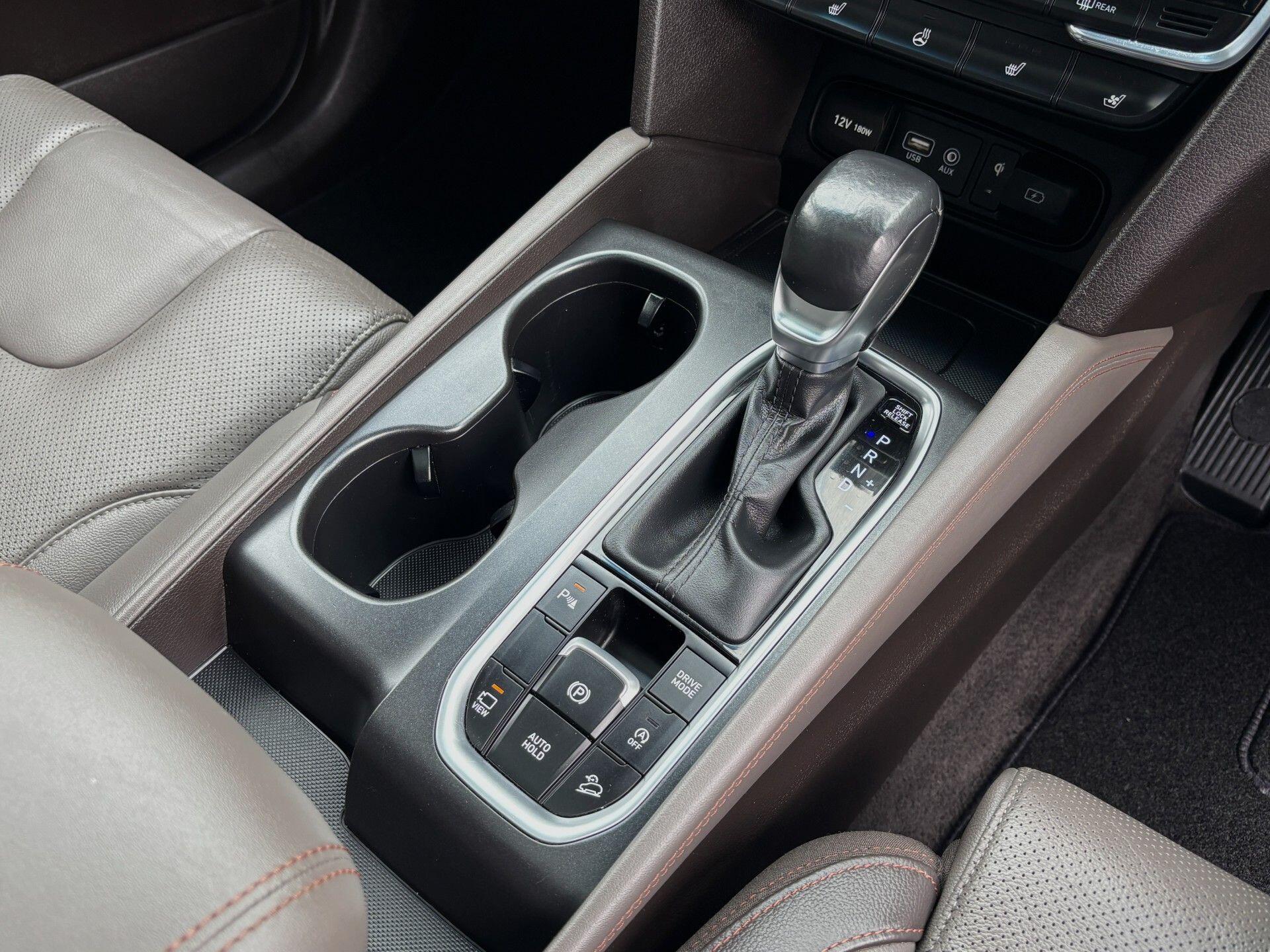 Hyundai Santa Fe view 24