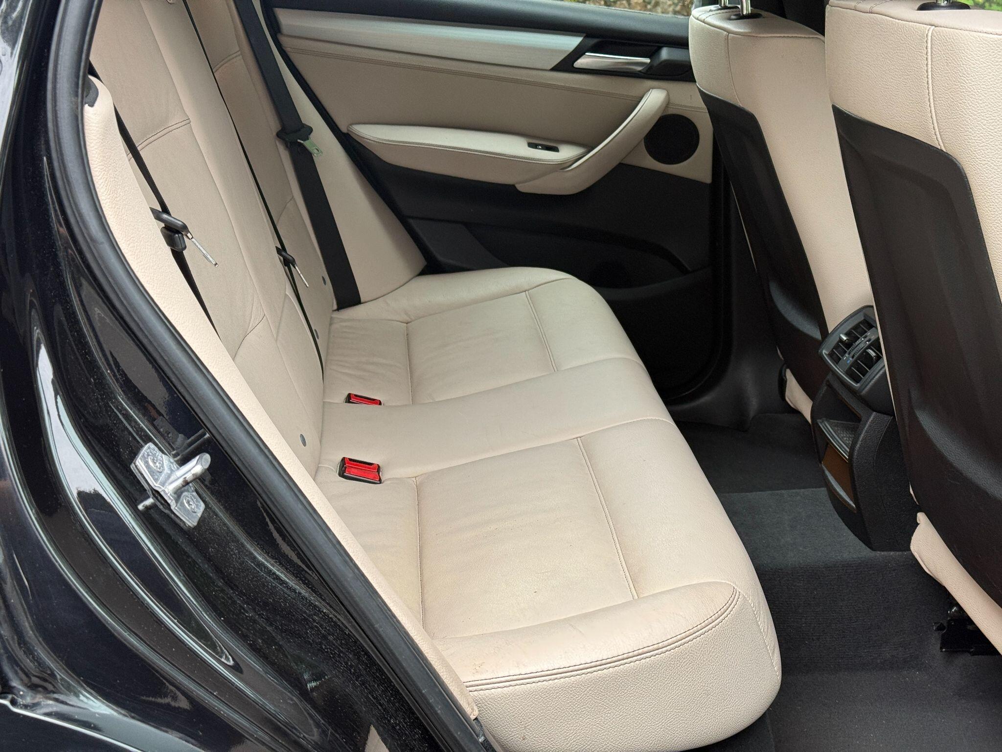 BMW X3 view 28