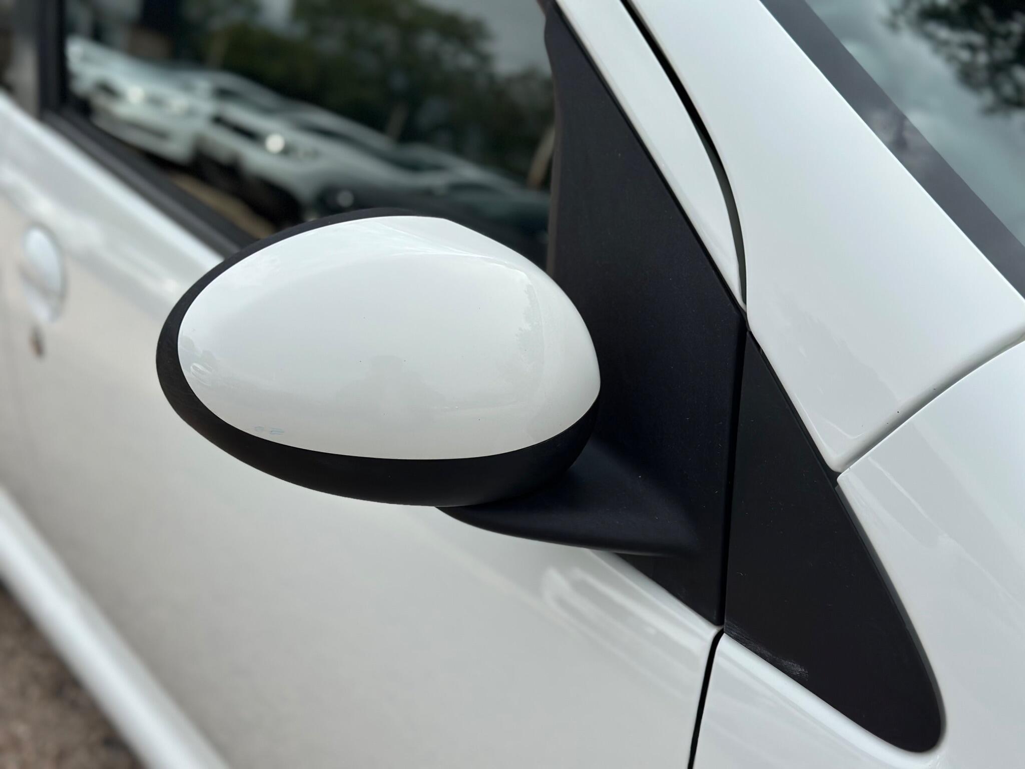 Toyota Aygo view 21