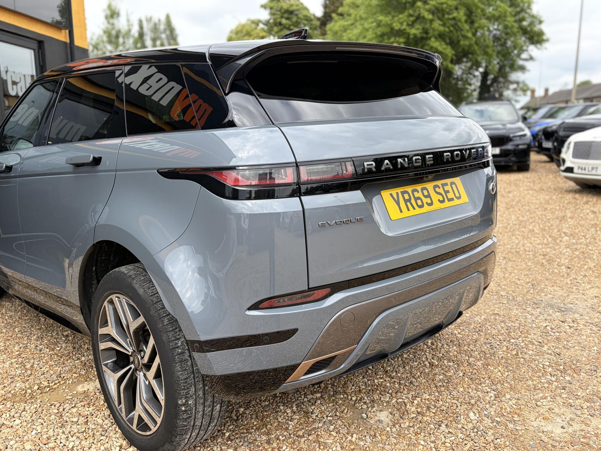 Land Rover Range Rover Evoque view 5