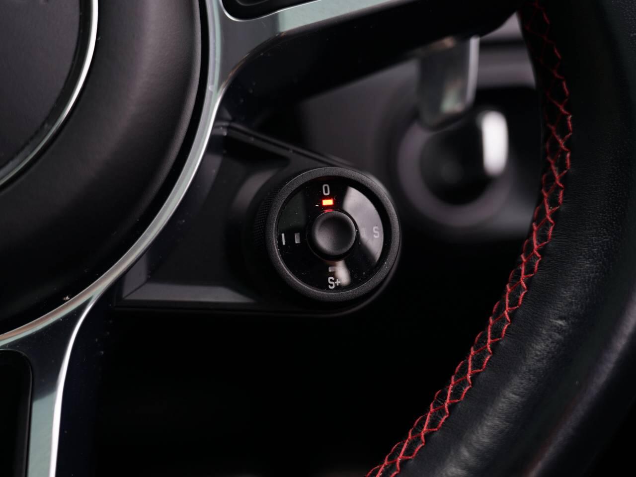 Porsche Cayenne view 34