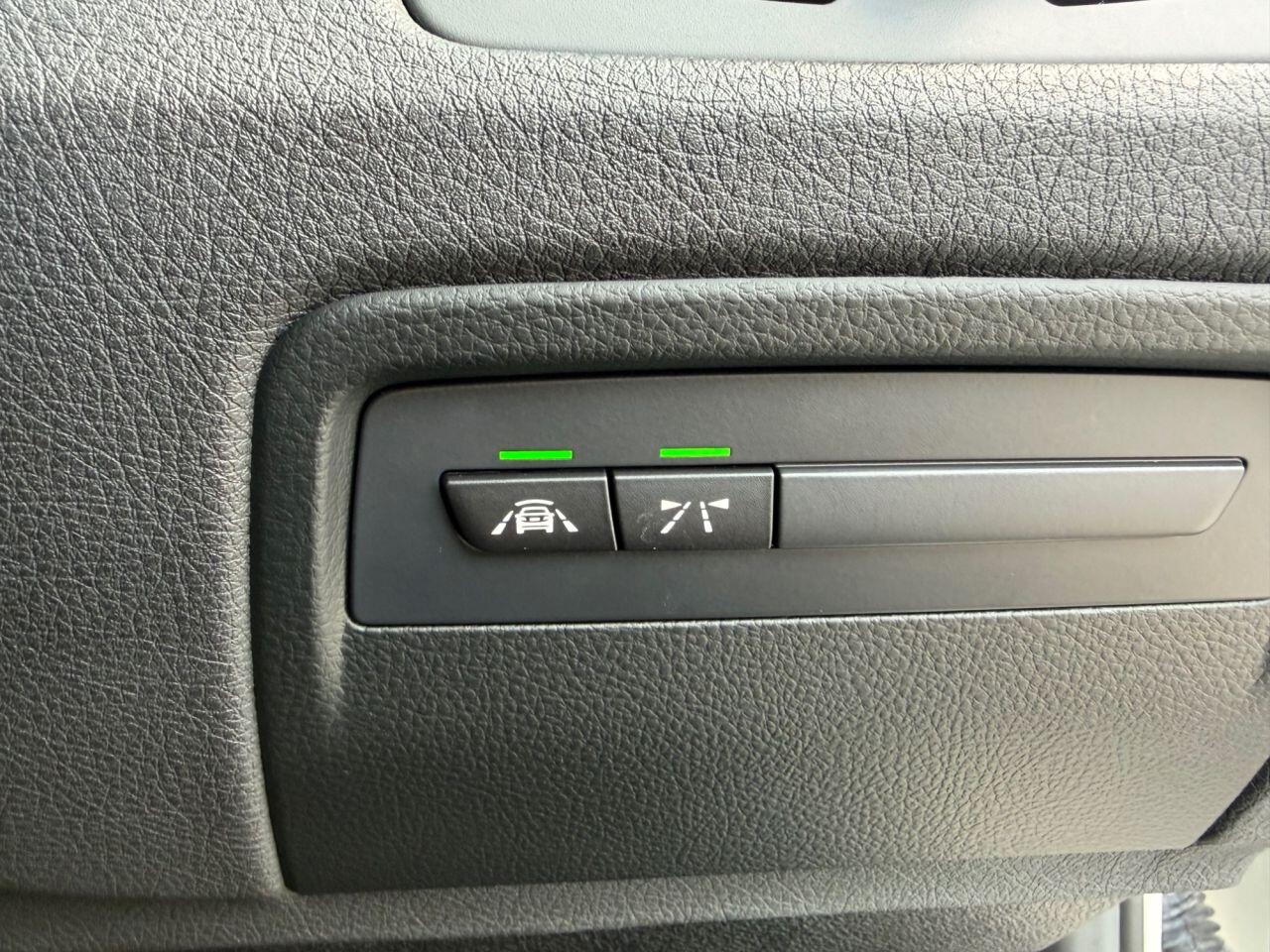 BMW 3 Series view 34