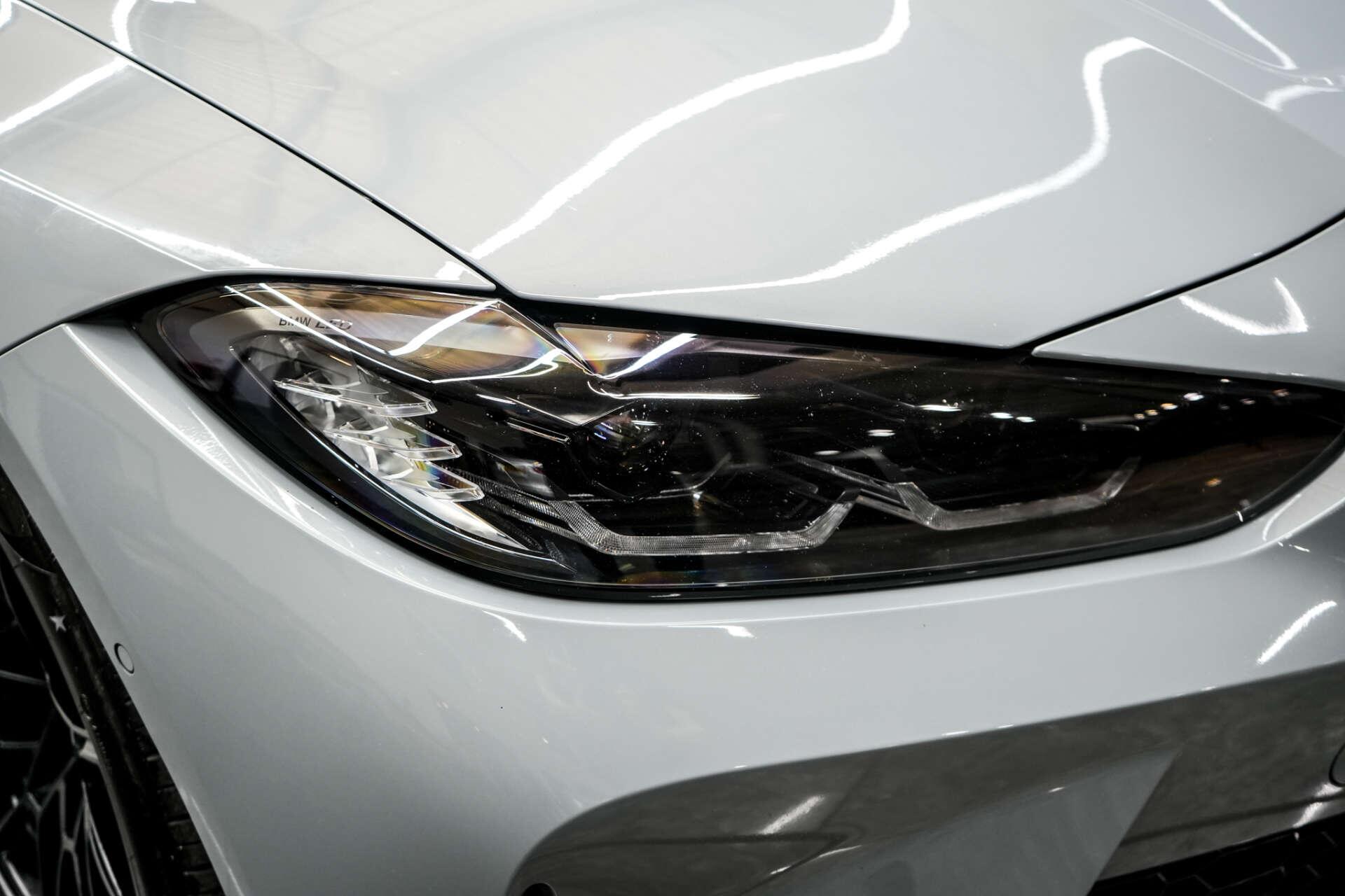 BMW M4 view 10