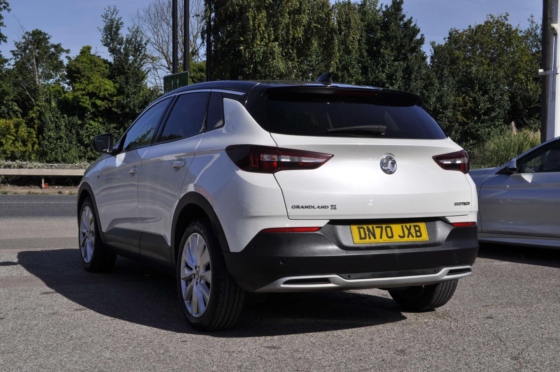 Vauxhall Grandland X view 5