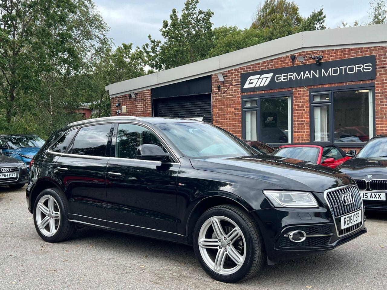 Audi Q5 view 4