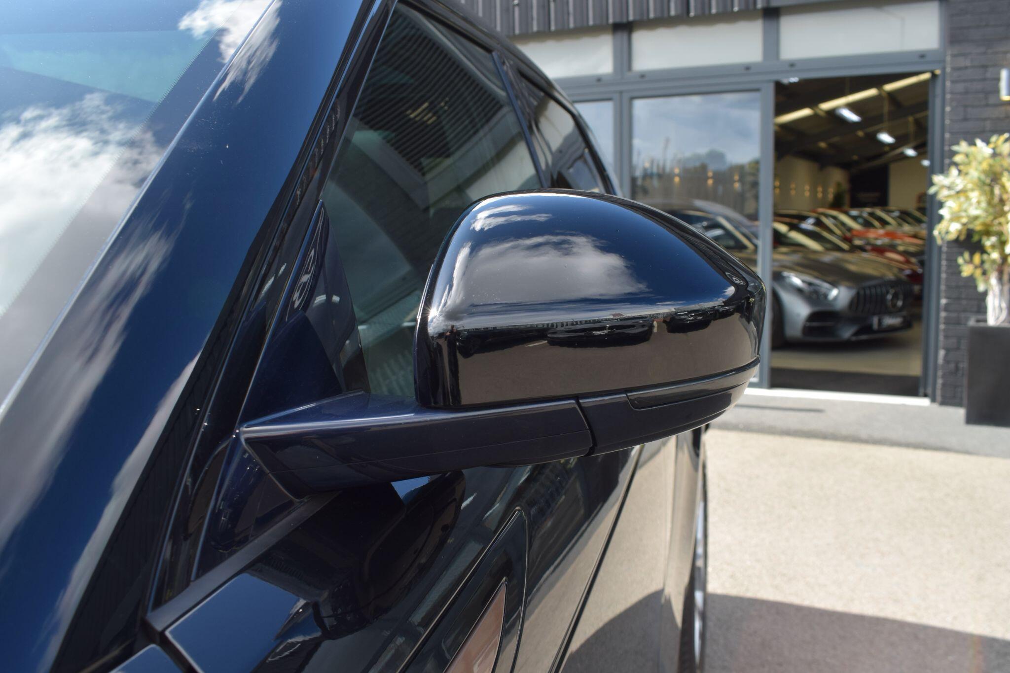 Land Rover Range Rover Evoque view 25
