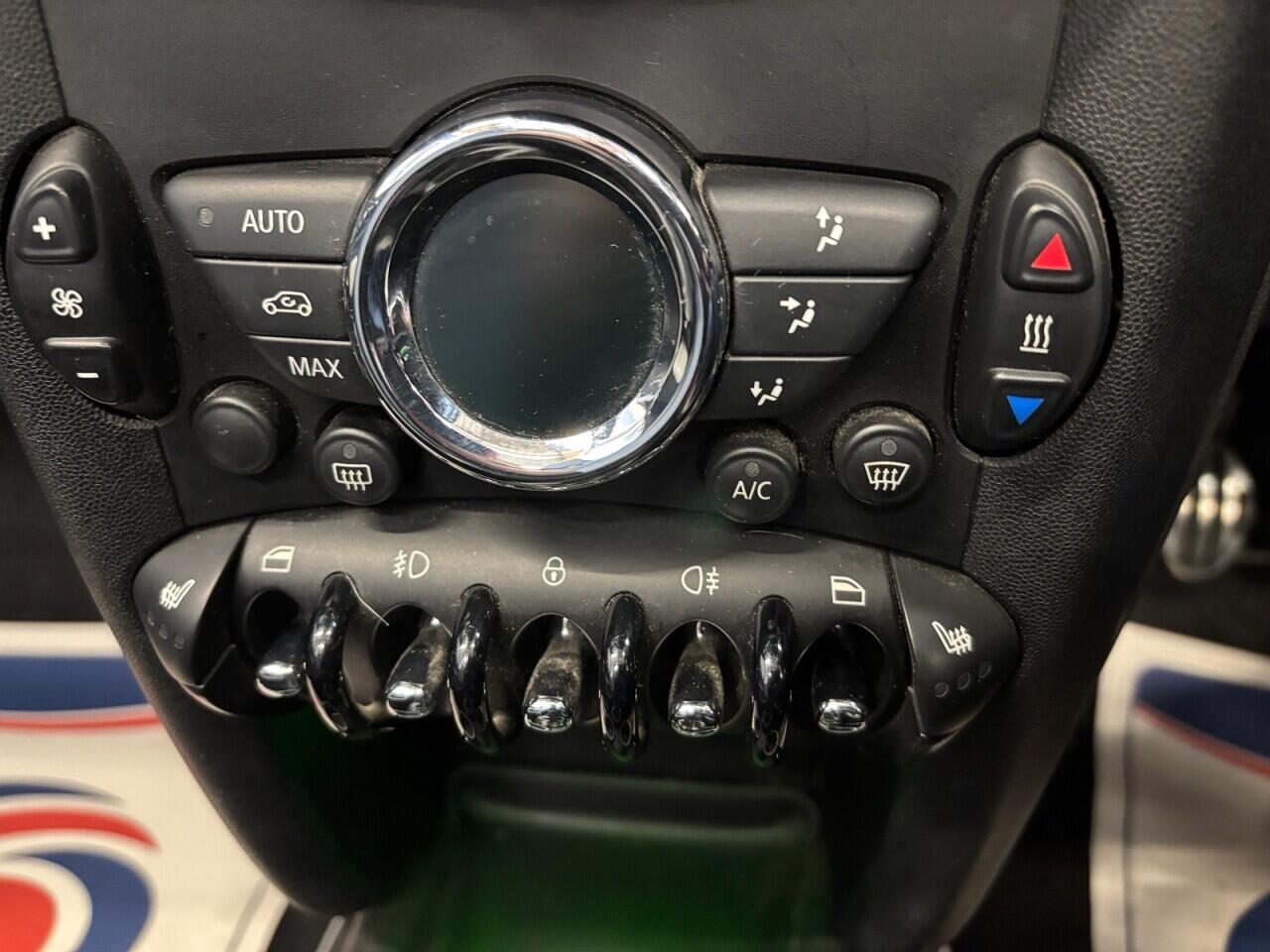 Mini Roadster view 26