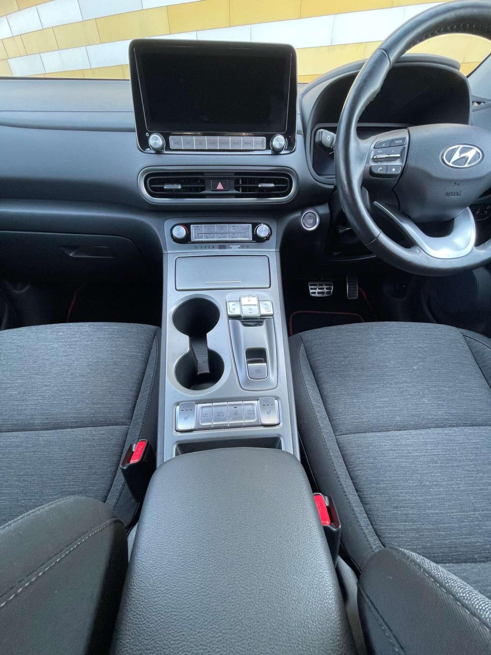 Hyundai Kona view 15