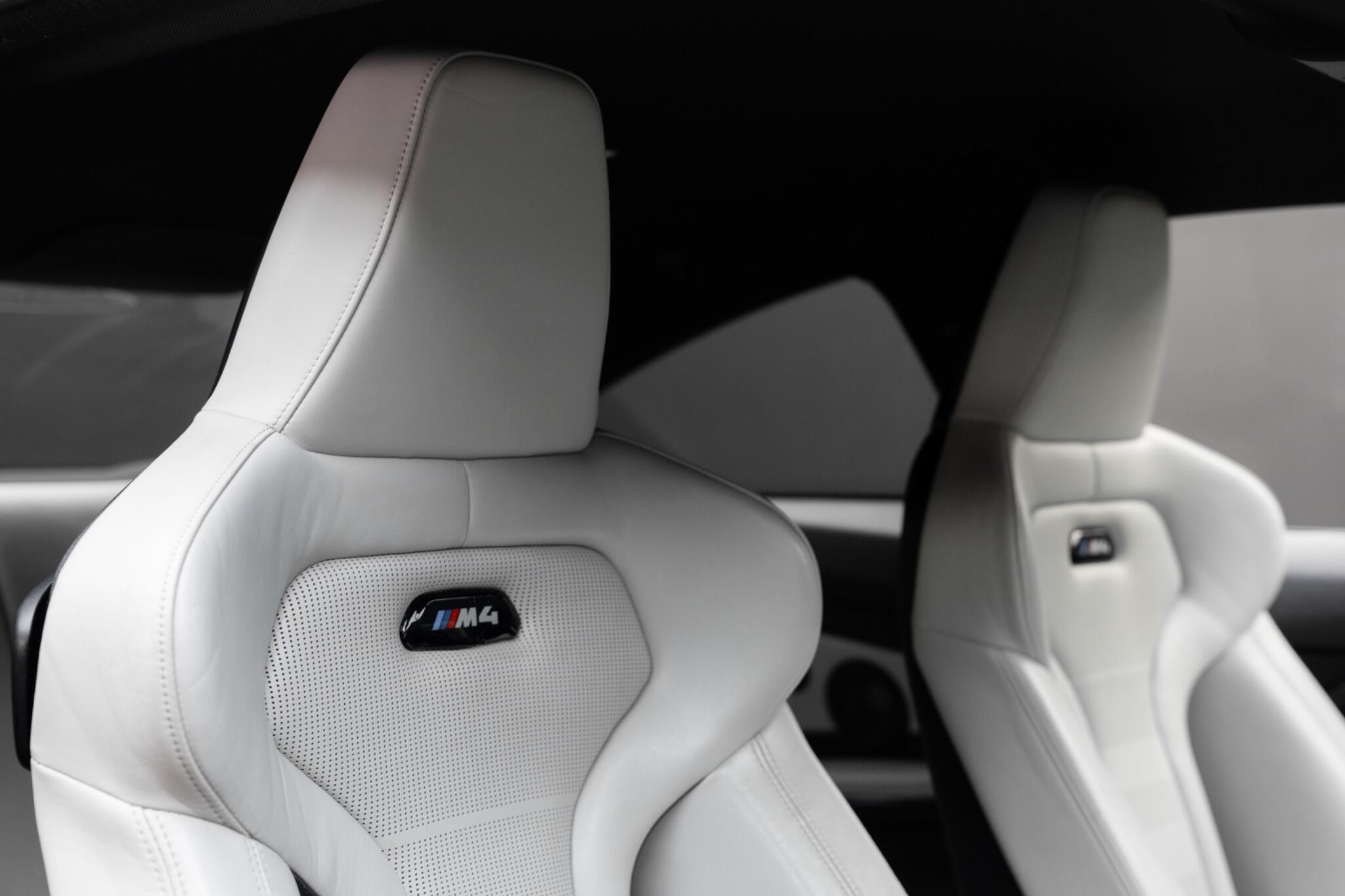 BMW M4 view 13