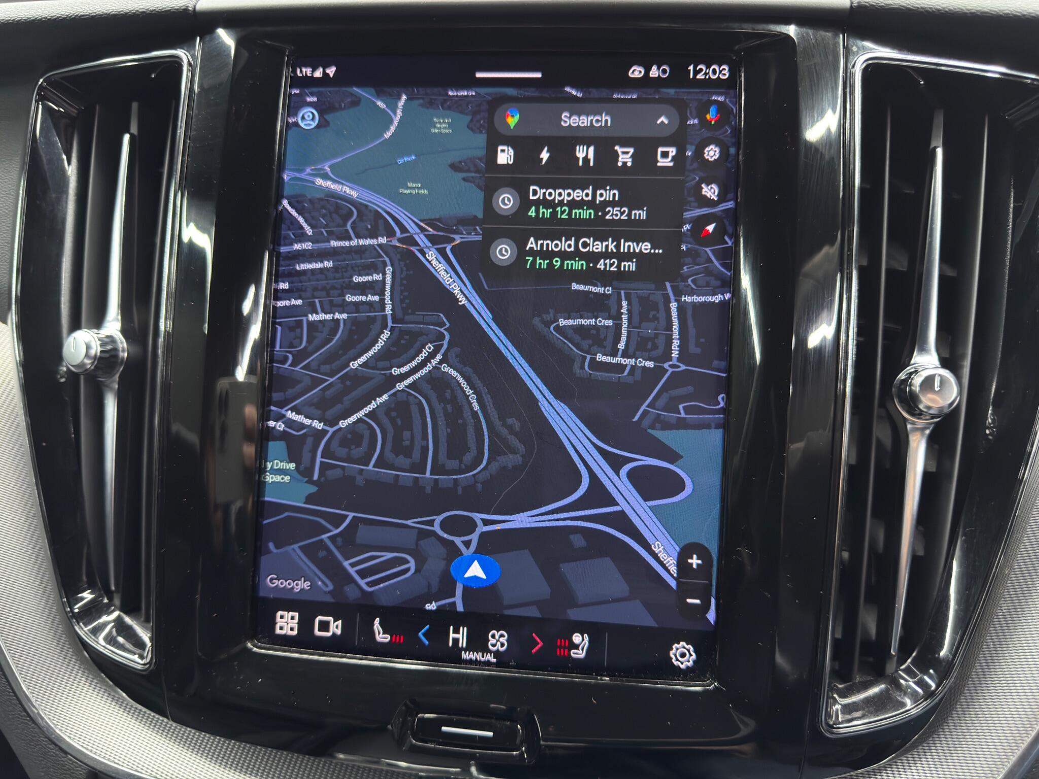 Volvo XC60 view 26