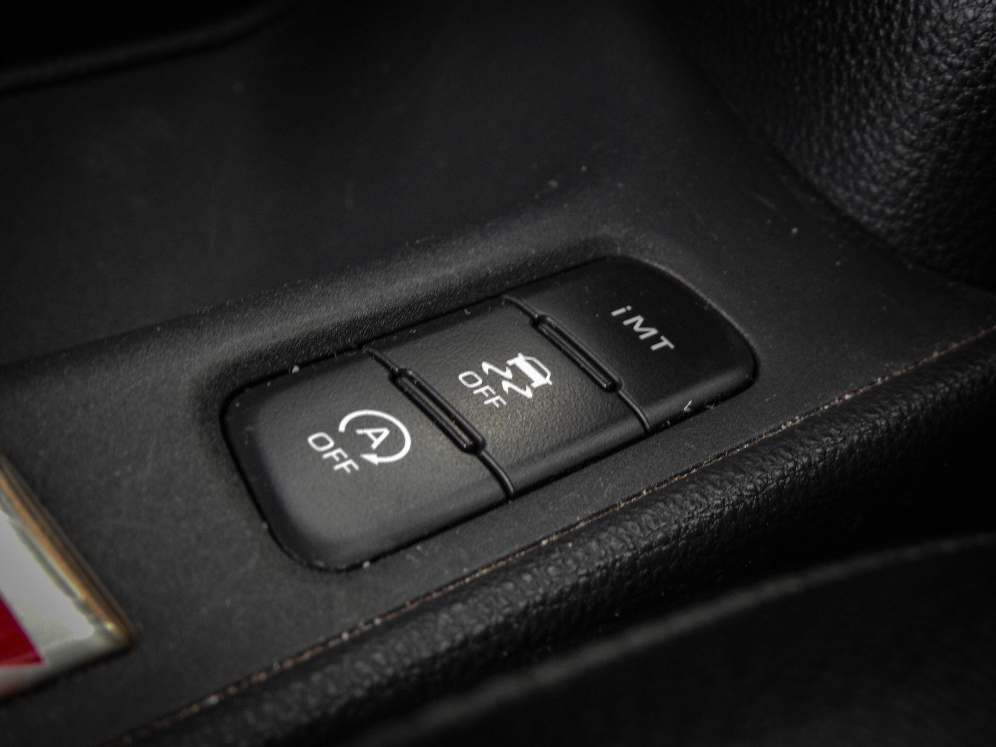 Toyota Yaris view 36