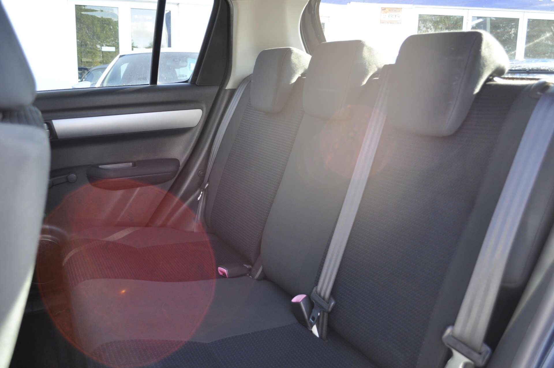 Suzuki Swift view 11