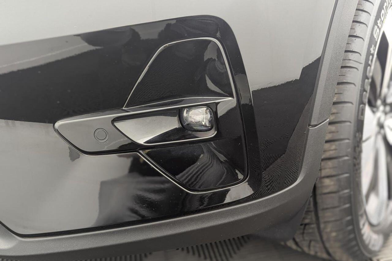 Volvo C40 view 46