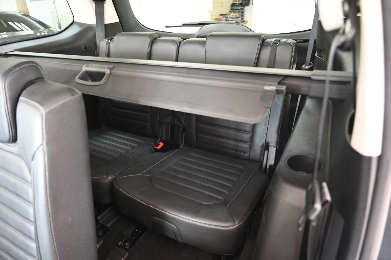 Ford Galaxy view 17