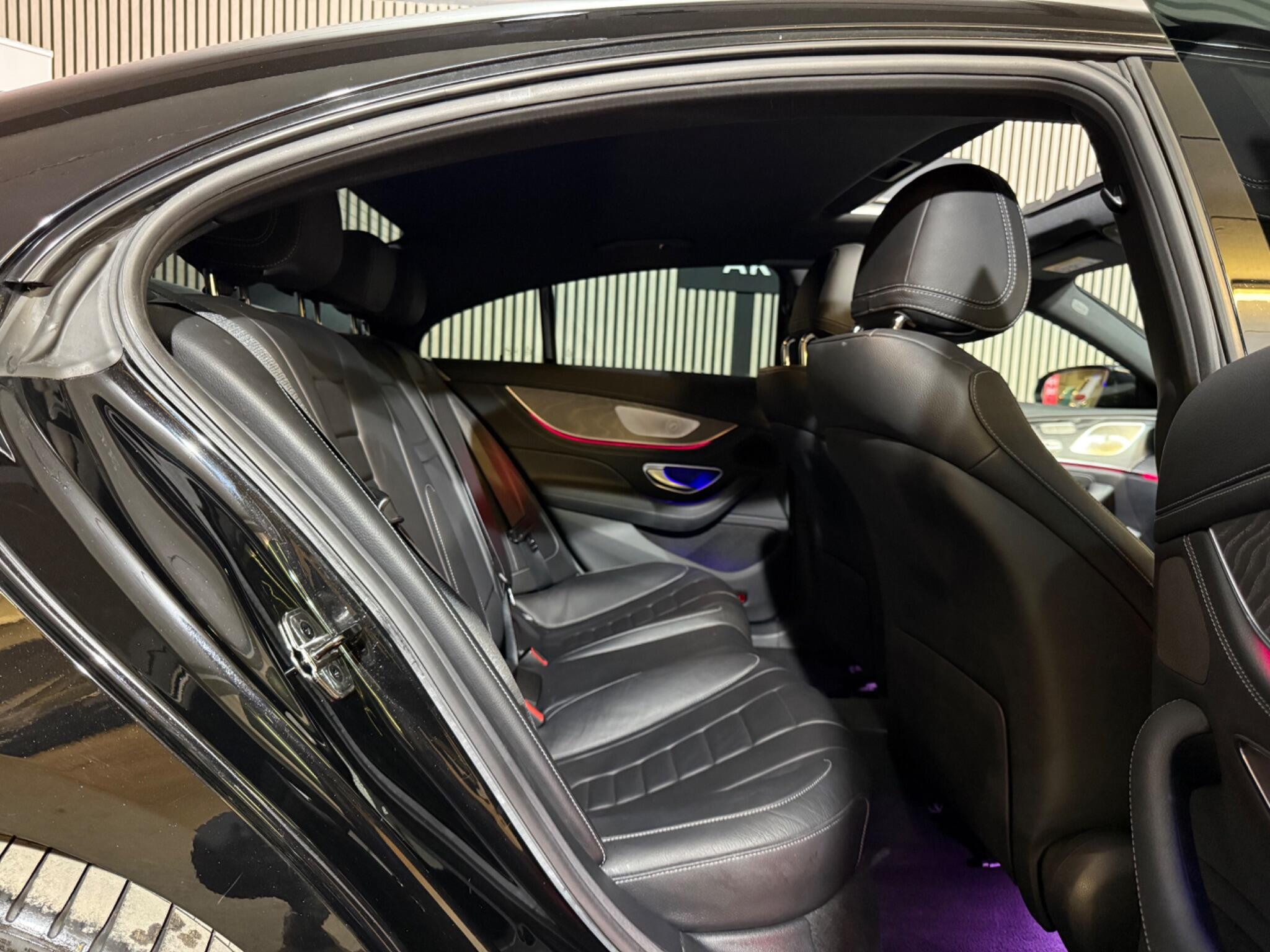 2021 Mercedes-Benz CLS 2.9 CLS400d AMG Line Night Edition (Premium Plus) Coupe G-Tronic 4MATIC Euro 6 (s/s) 4dr • 55,000 miles image 32