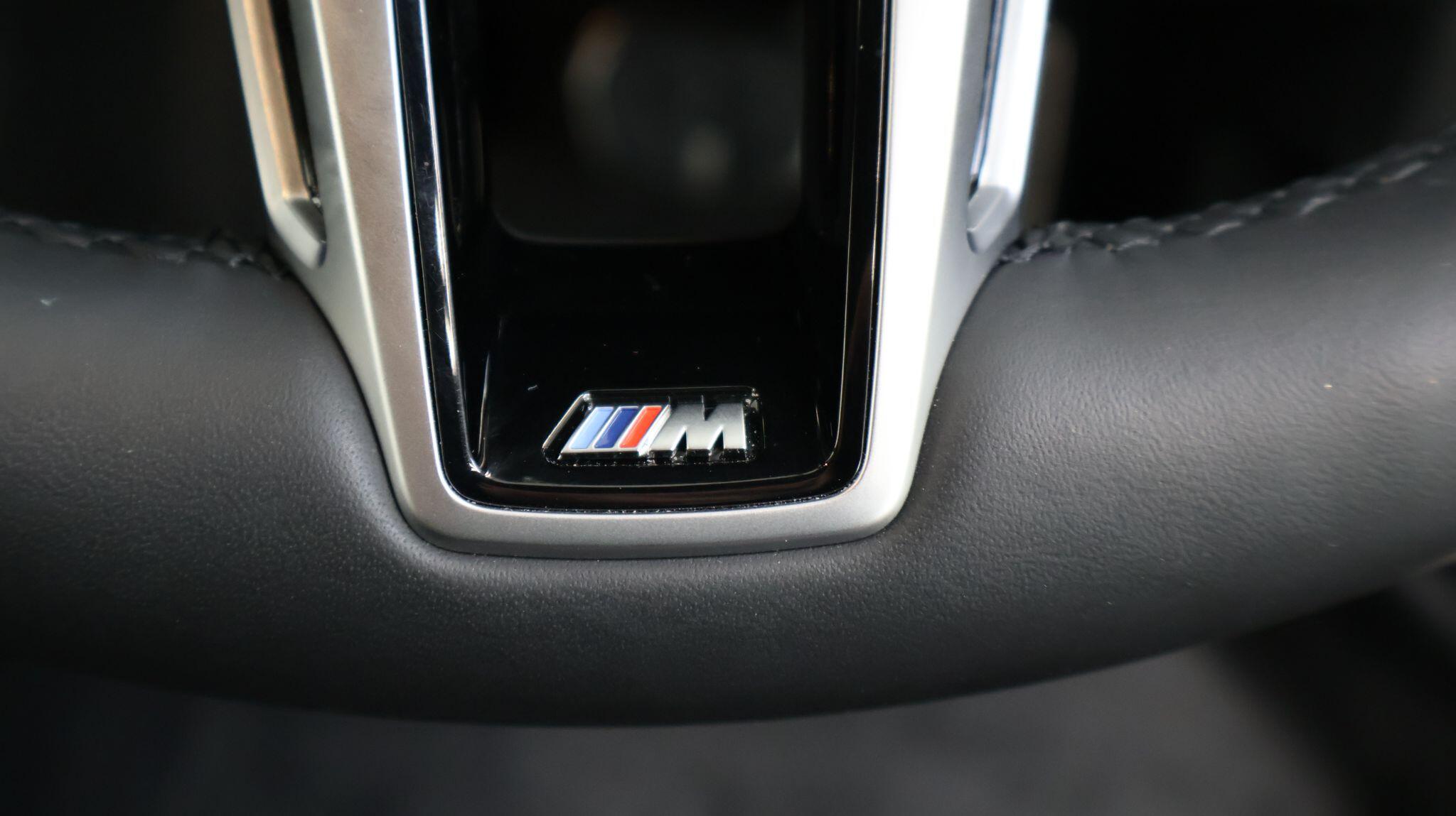 BMW 1 Series view 30