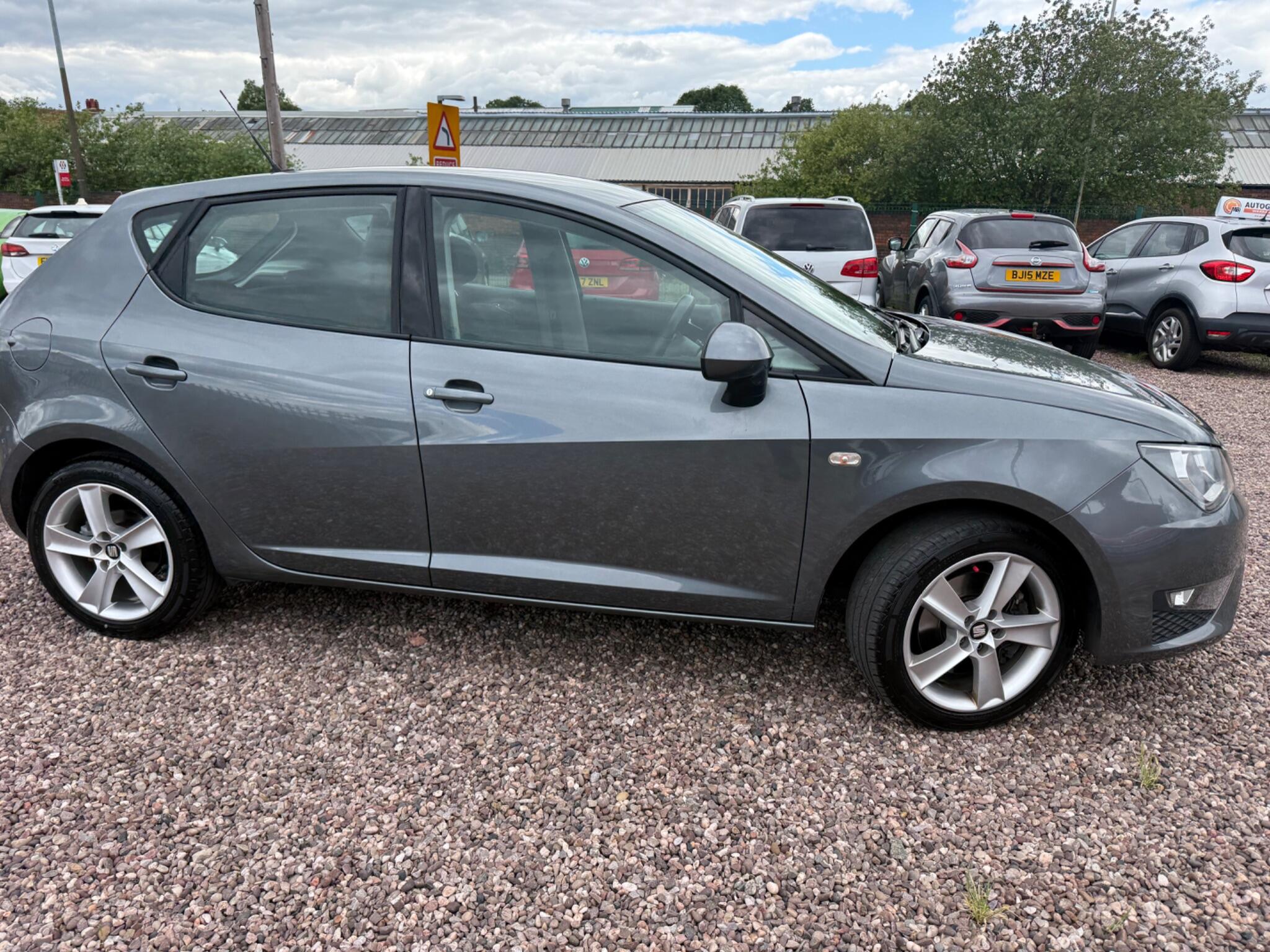 Seat Ibiza view 9