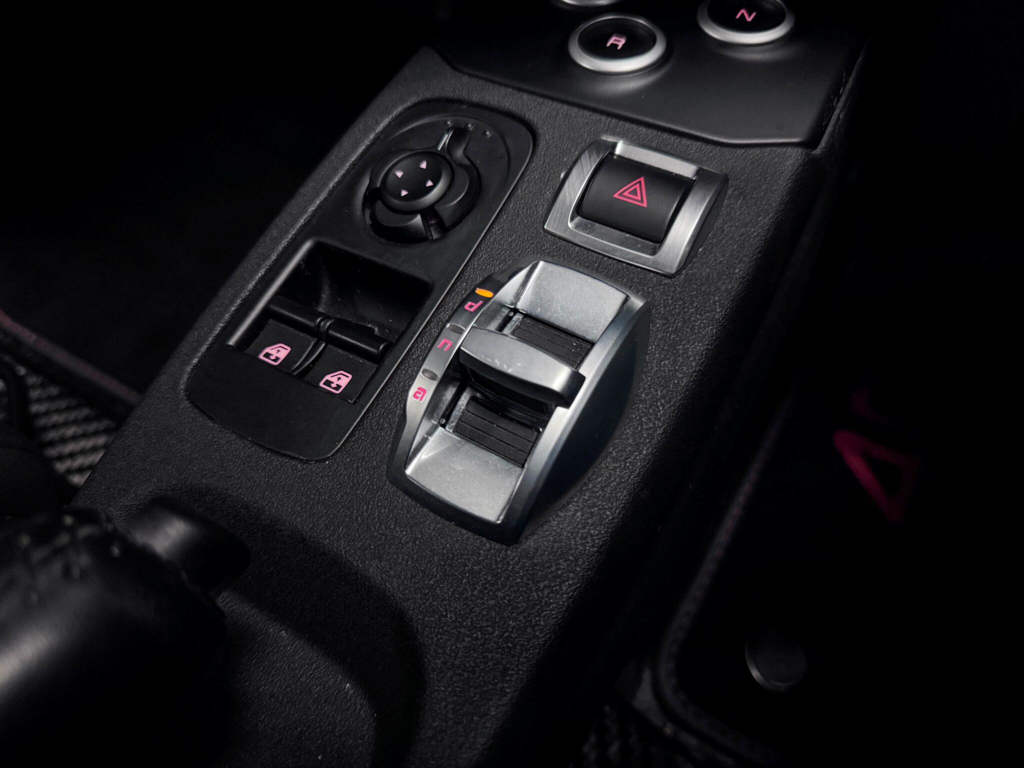 Alfa Romeo 4c view 31