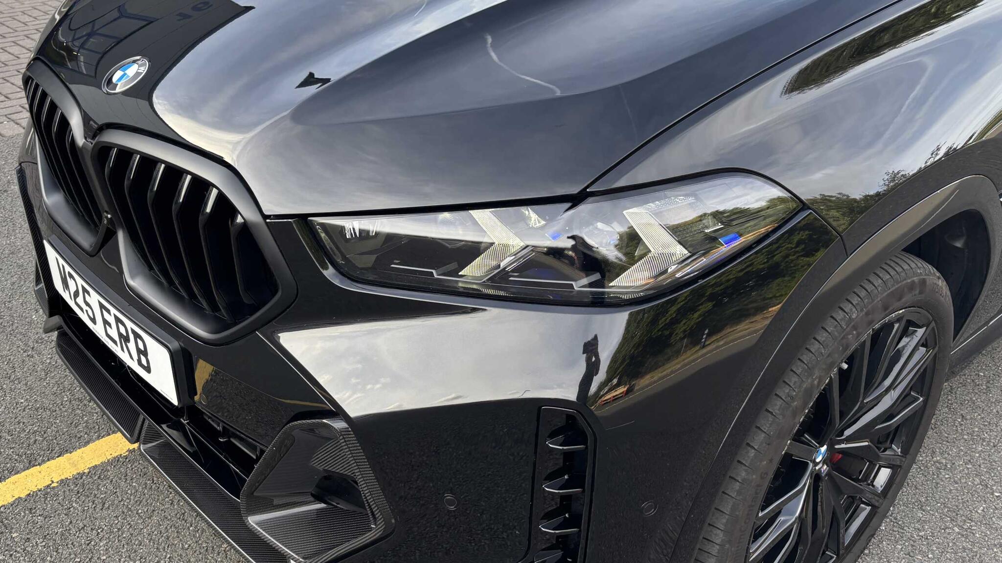 BMW X6 view 33