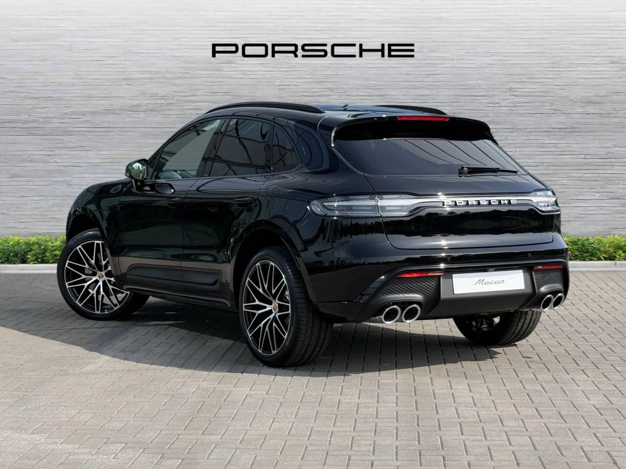 Porsche Macan view 2