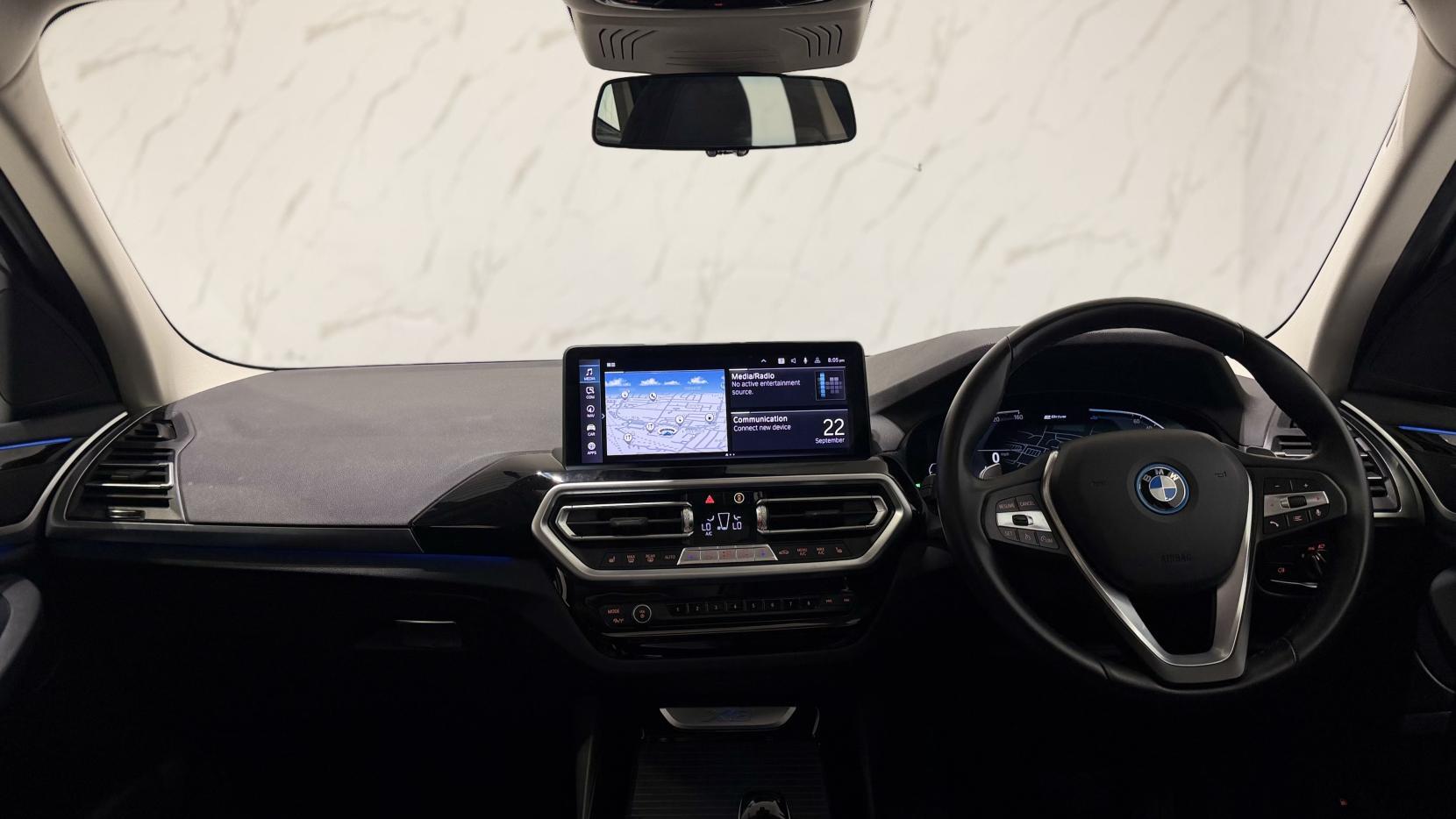 BMW X3 view 19