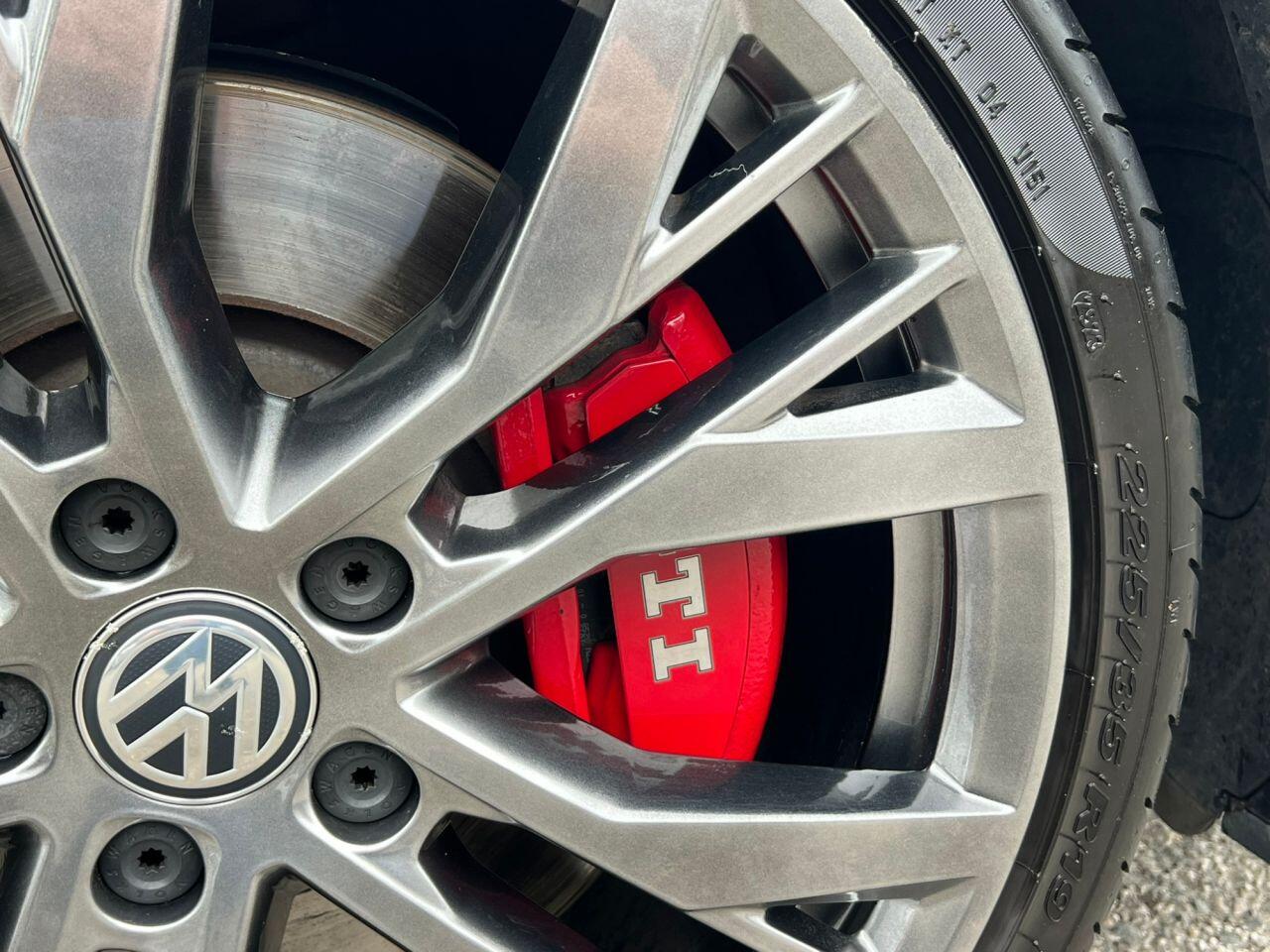 Volkswagen Golf view 13