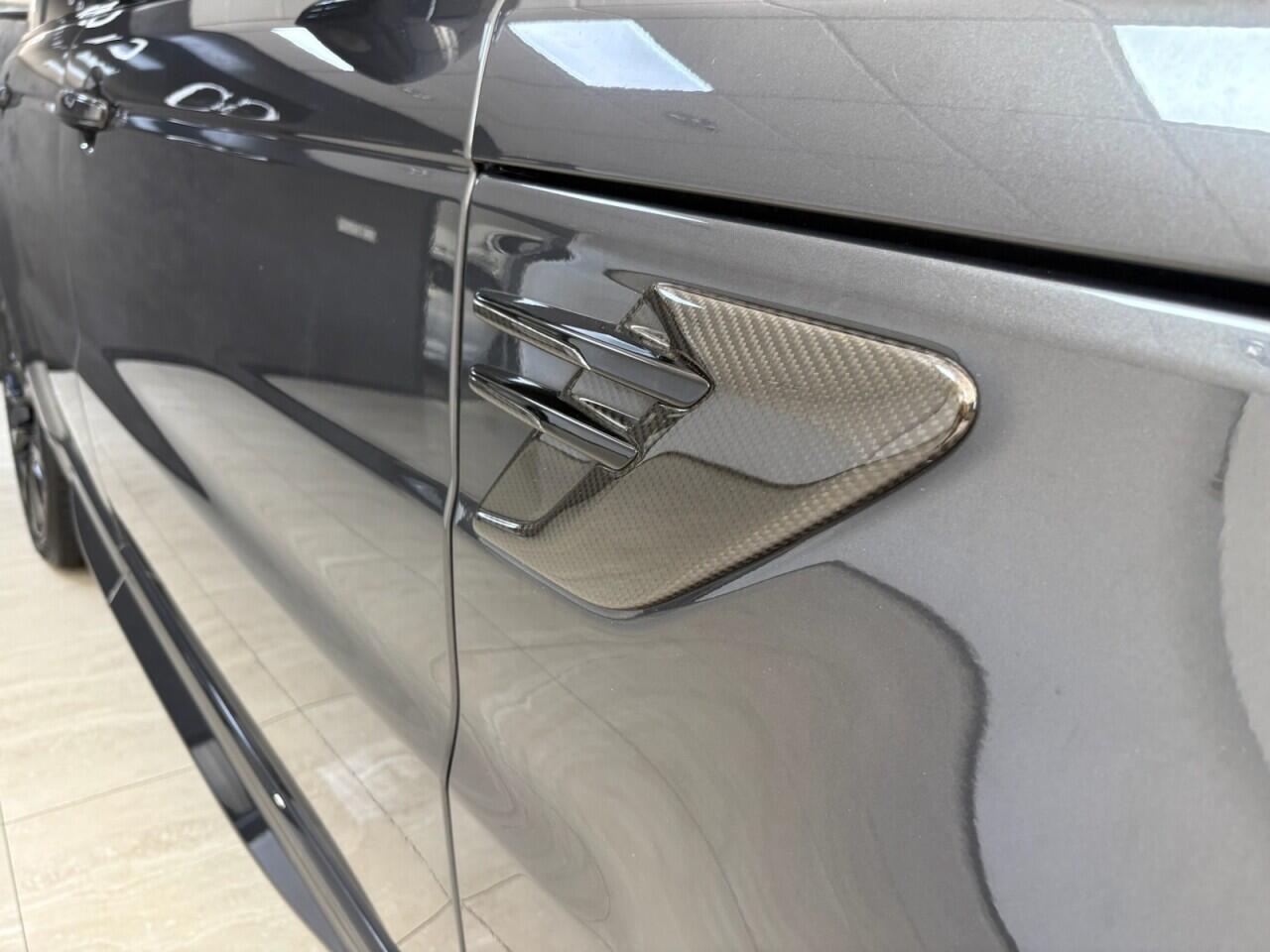 Land Rover Range Rover Sport view 11