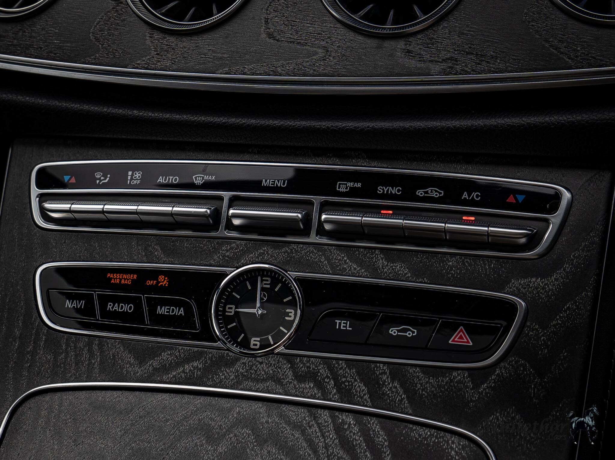 Mercedes-Benz CLS view 26