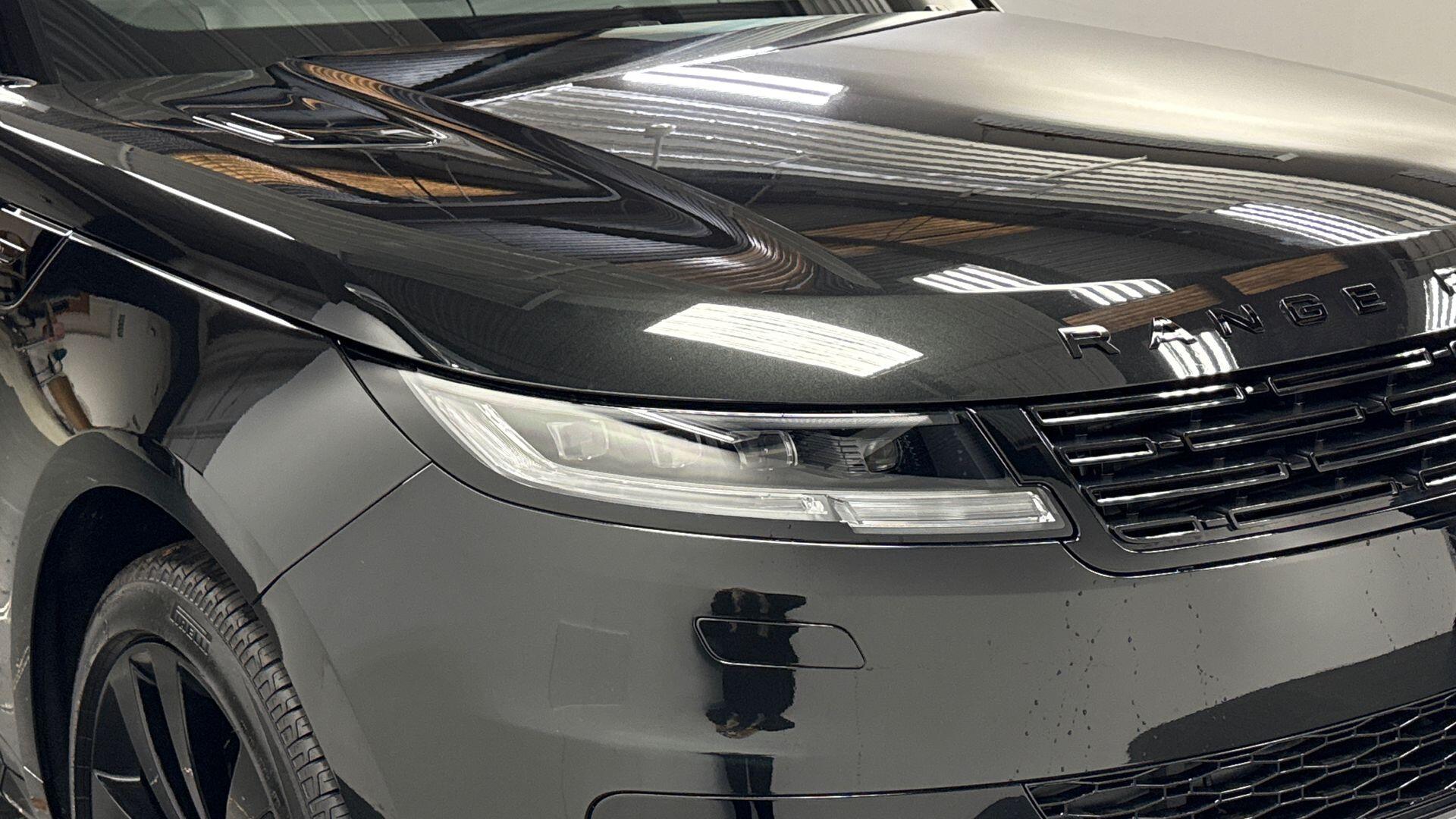 Land Rover Range Rover Sport view 17