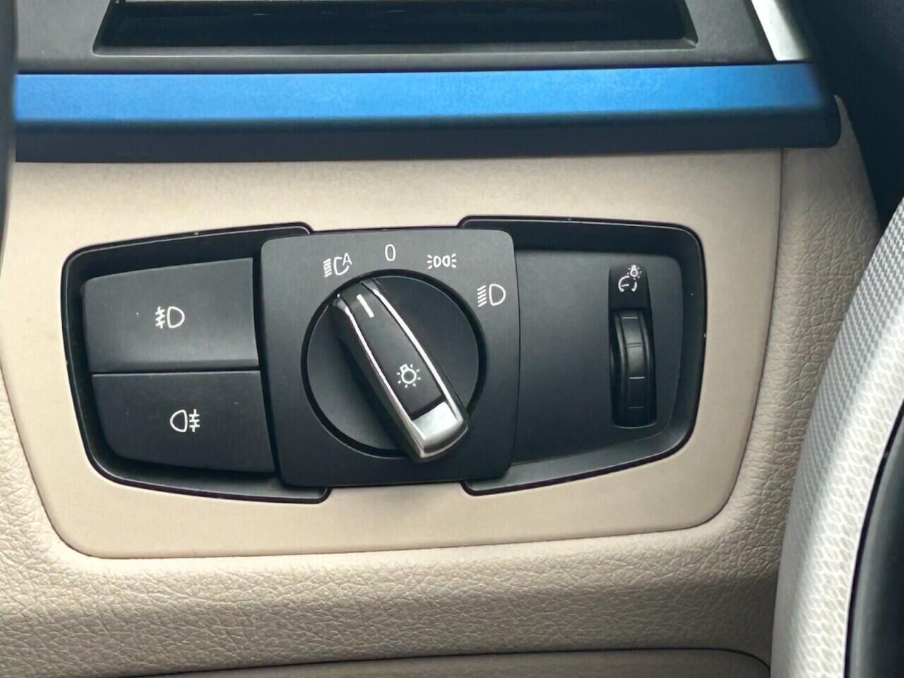 BMW 3 Series view 31