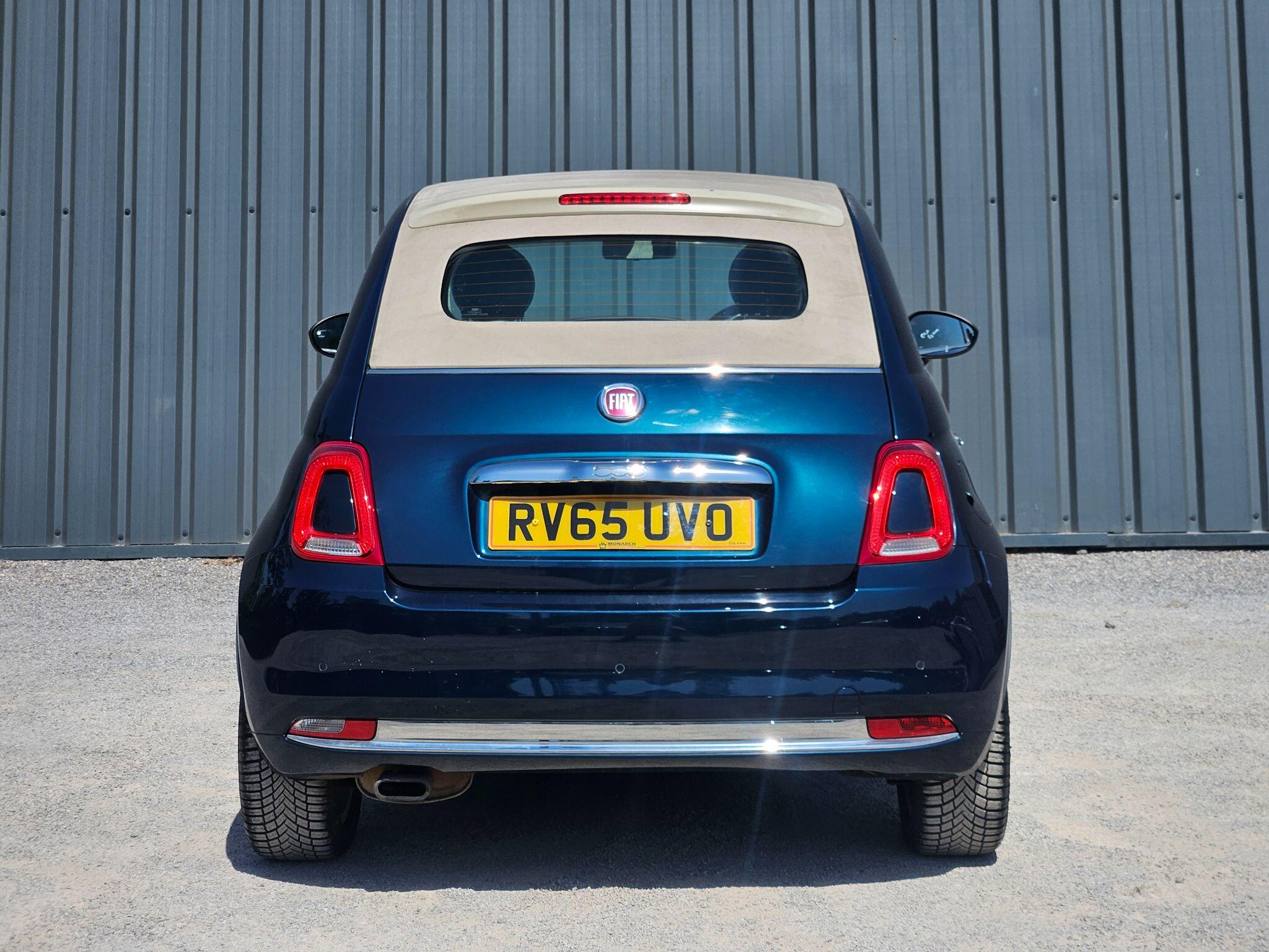 2015 Fiat 500C image 15