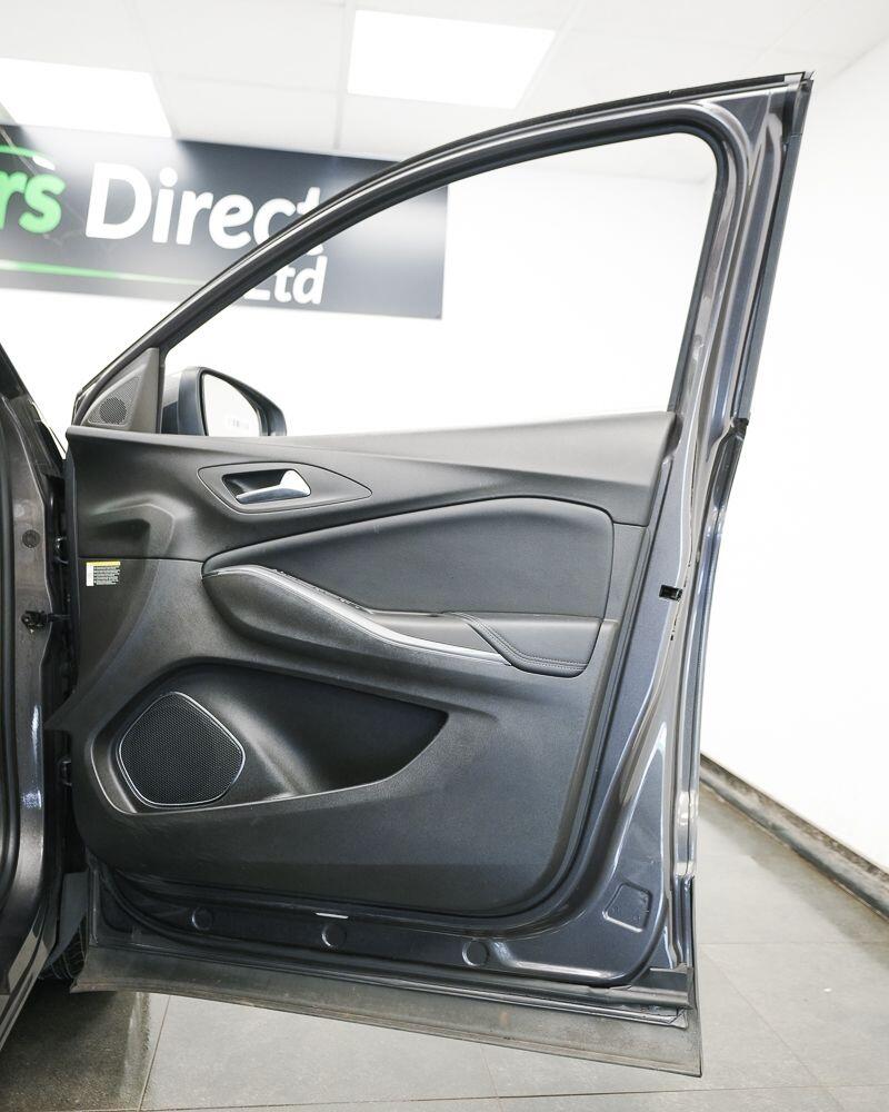 Vauxhall Grandland X view 19