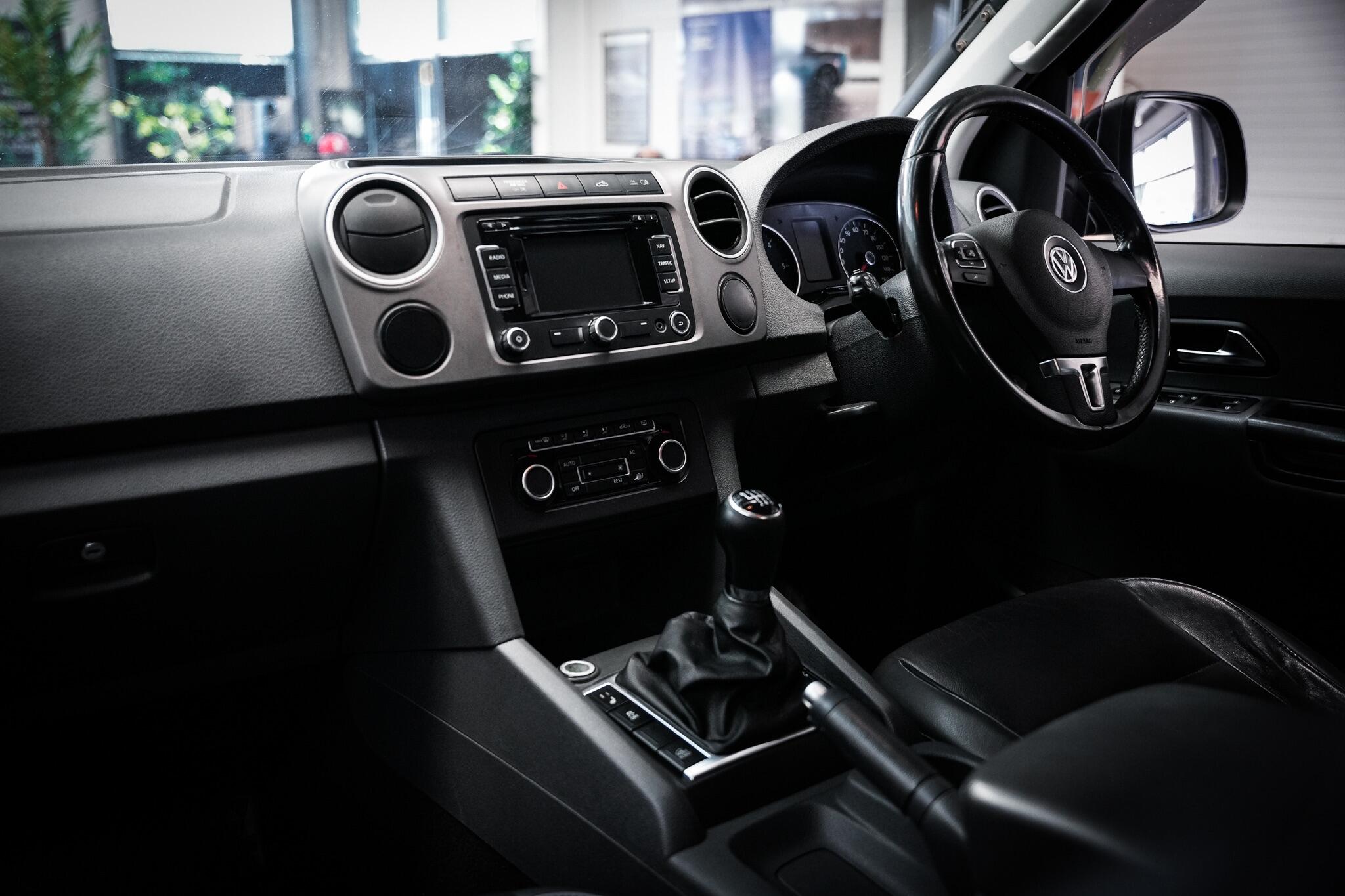 Volkswagen Amarok view 22
