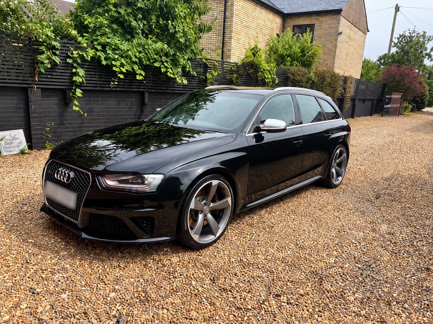 Audi RS4 Avant