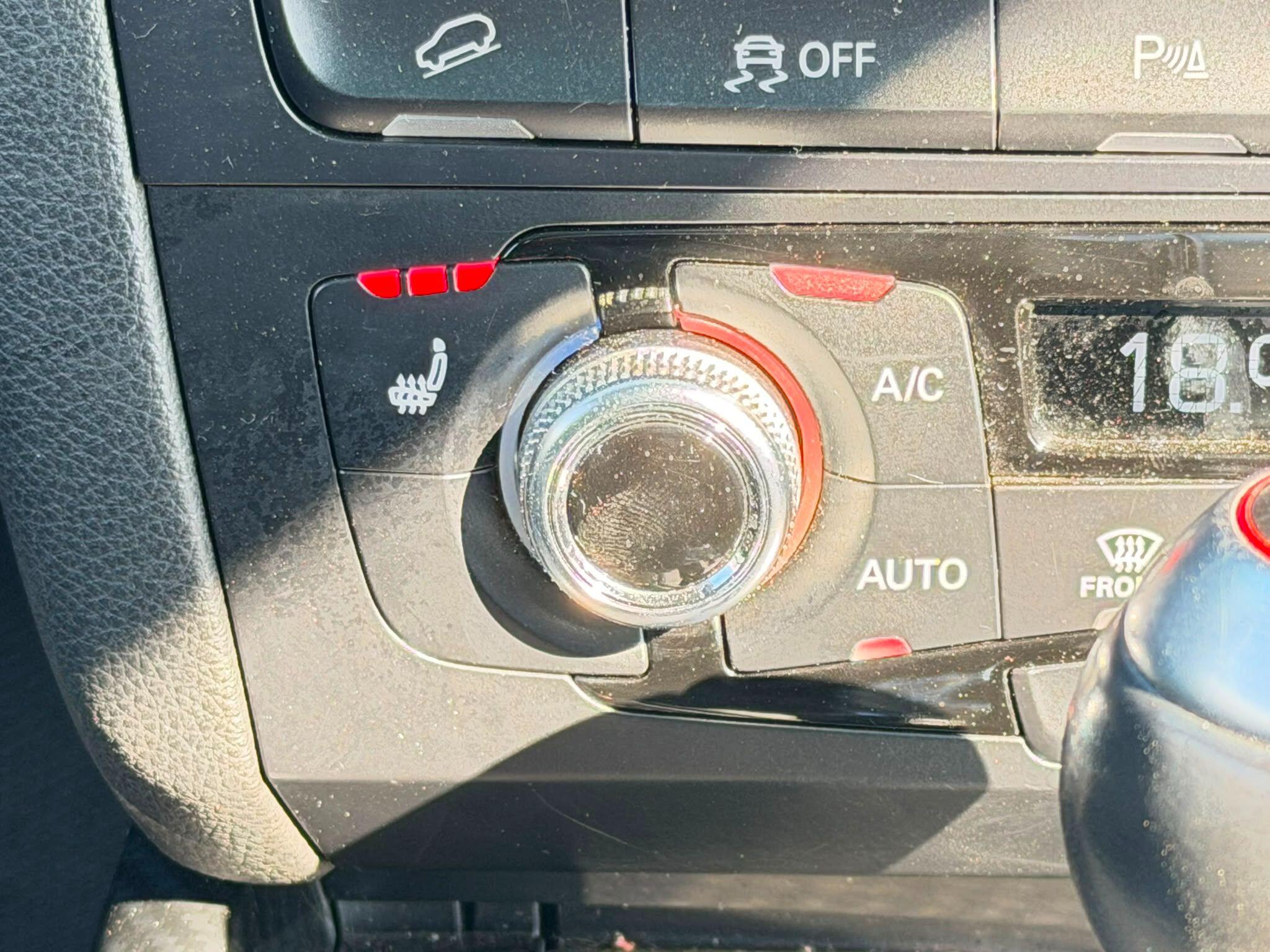 Audi SQ5 view 22