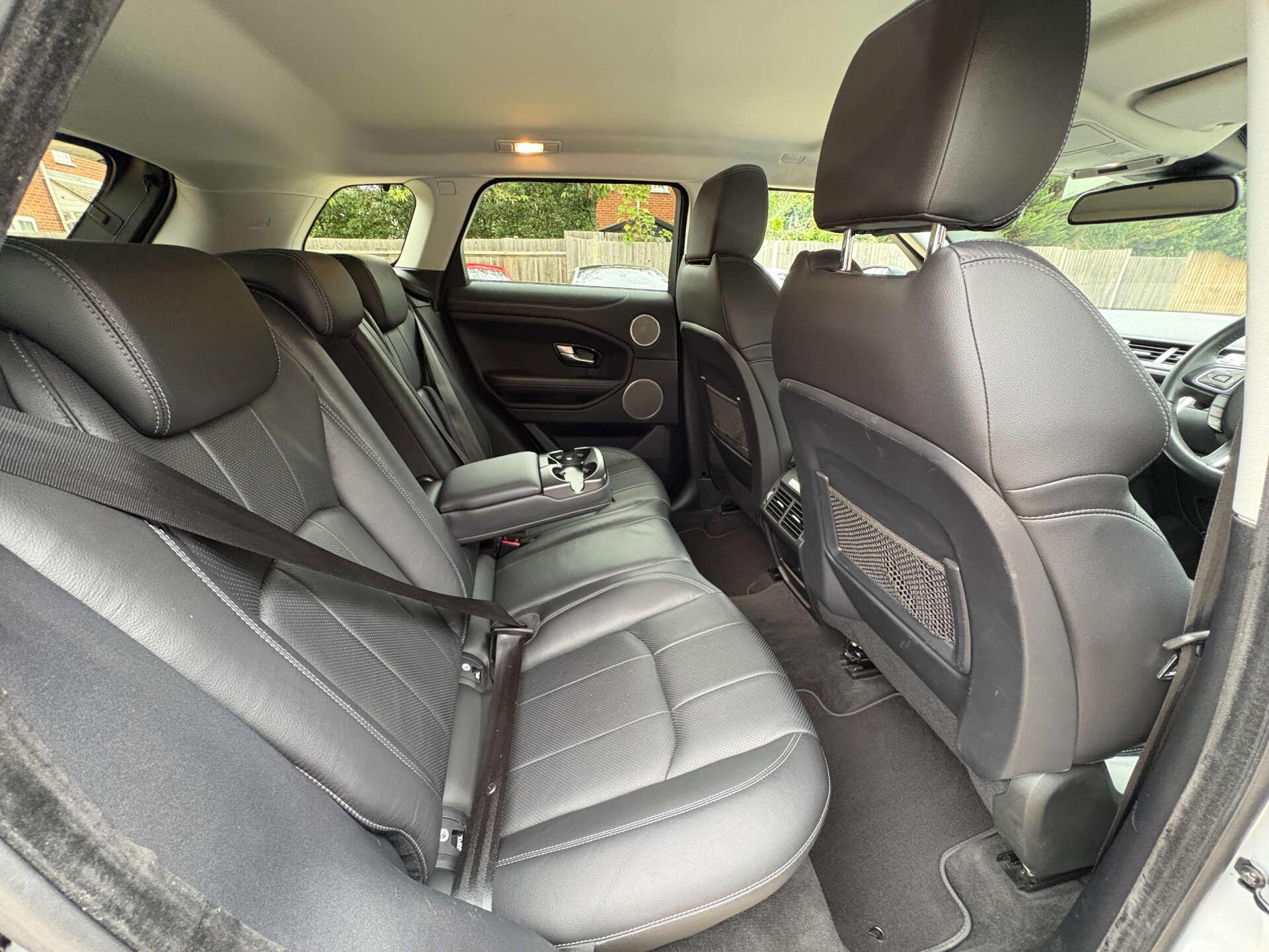 Land Rover Range Rover Evoque view 52