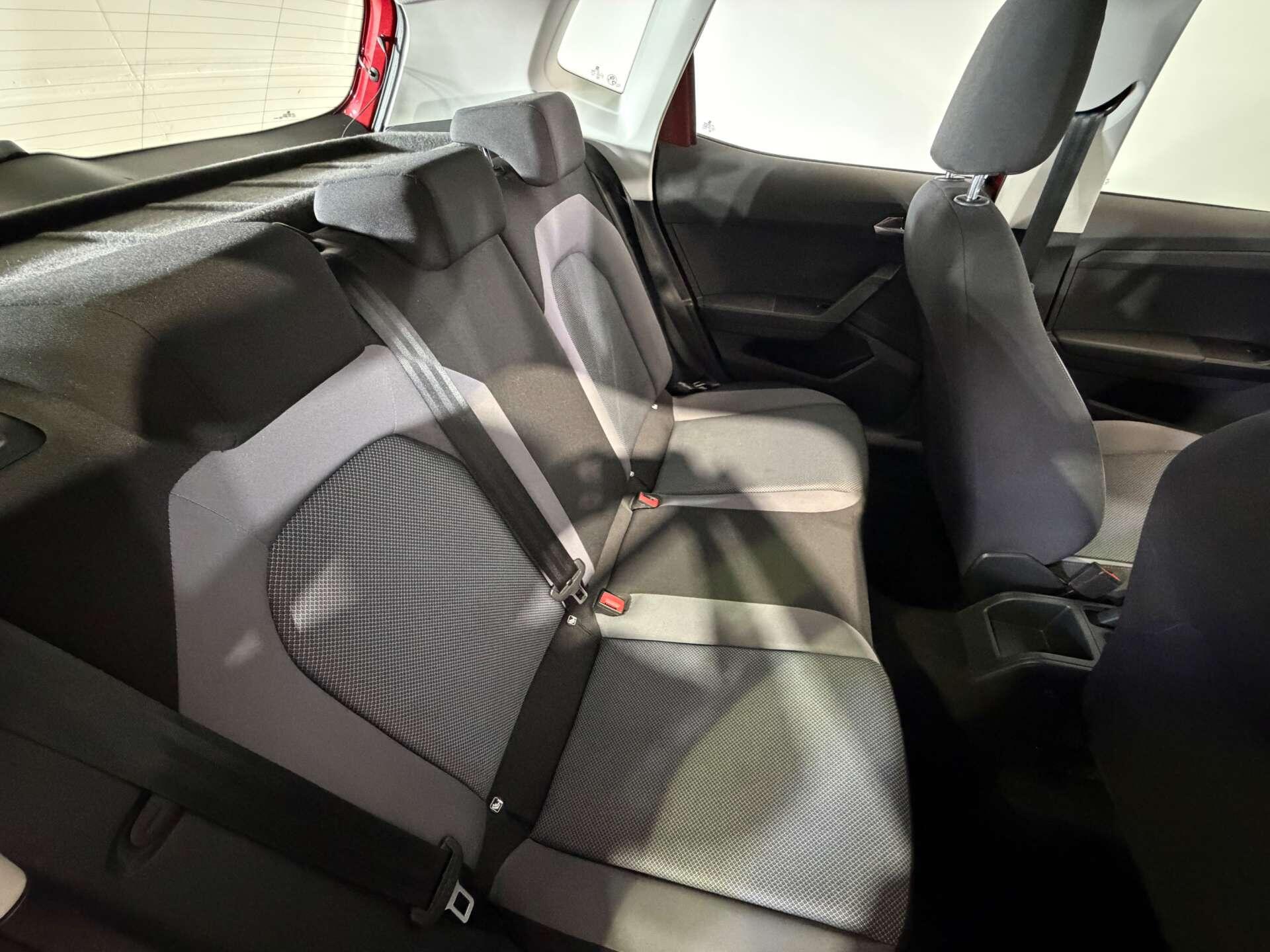 SEAT Arona view 48
