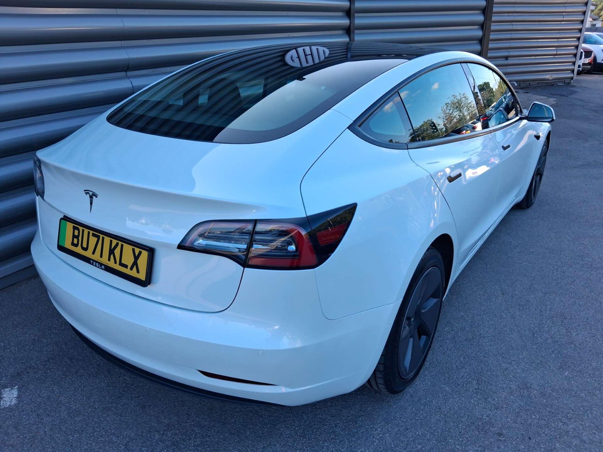 Tesla Model 3 view 12