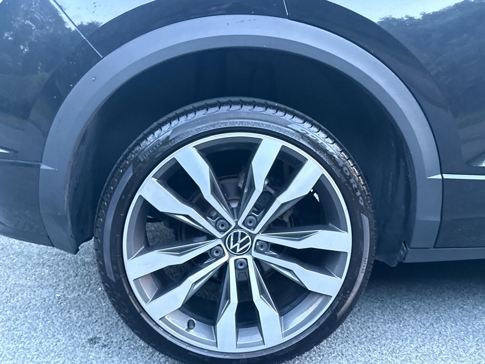 Volkswagen T-Roc view 31
