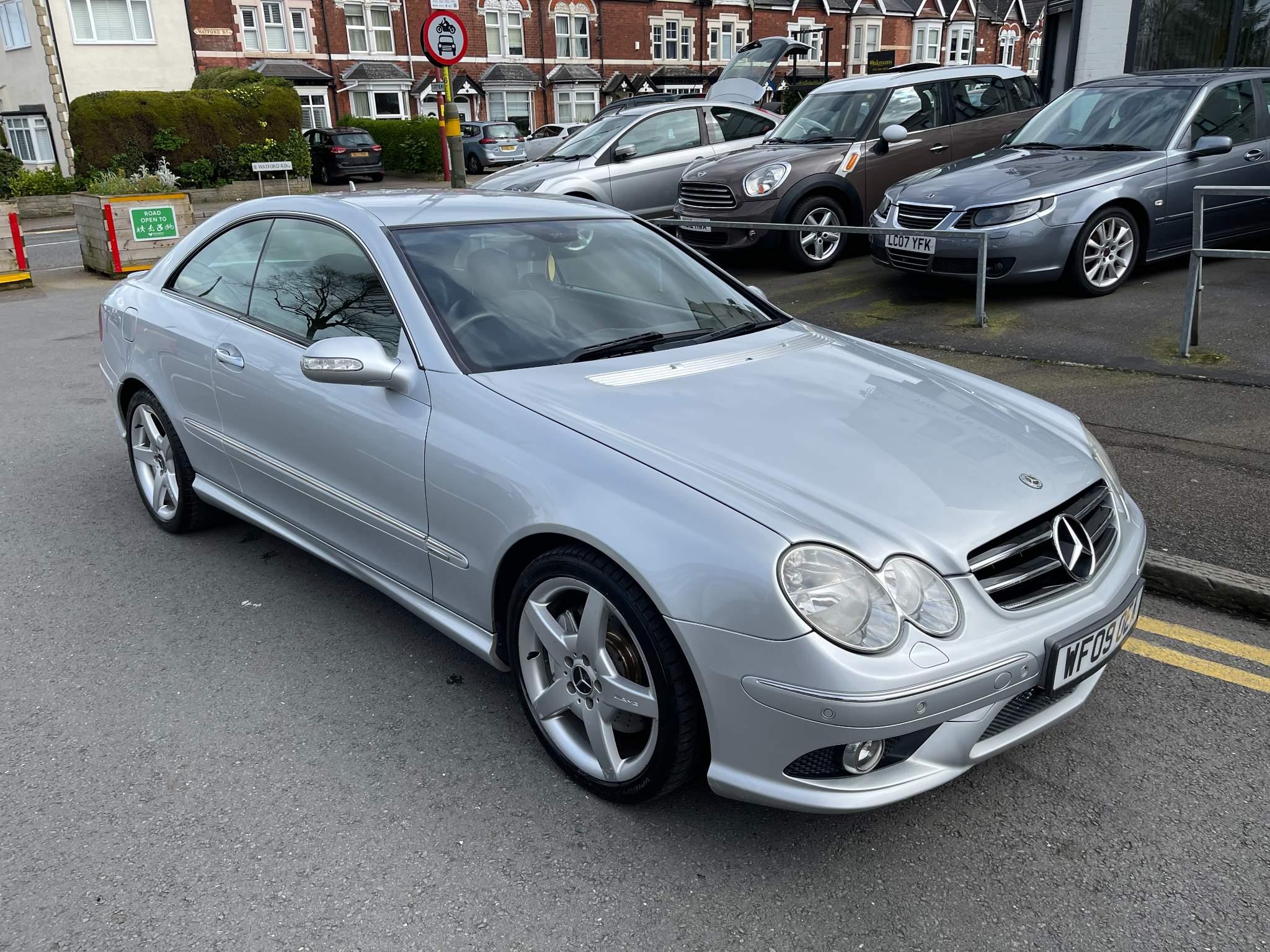 Mercedes-Benz CLK view 7