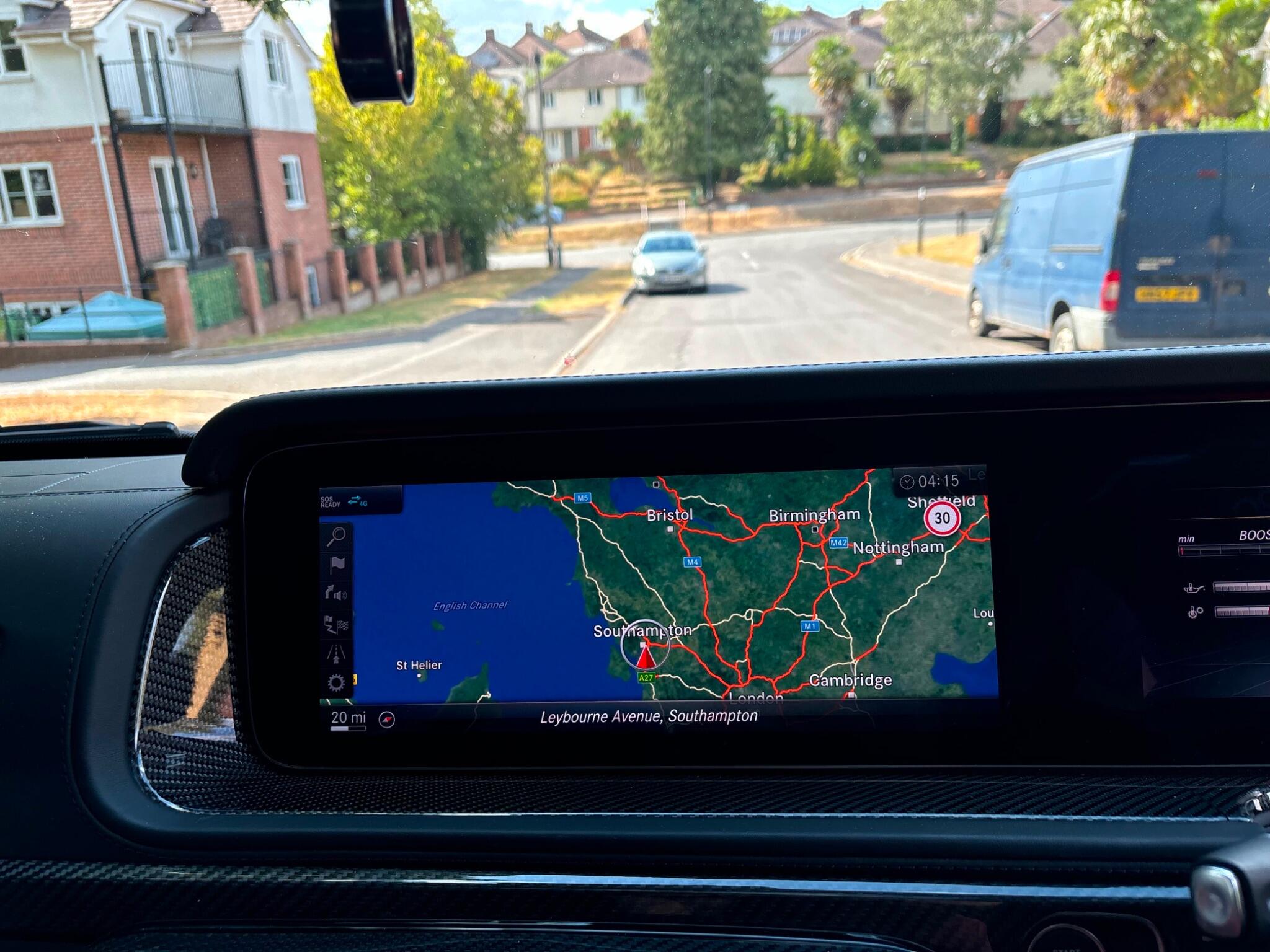 Mercedes-Benz G Class view 15