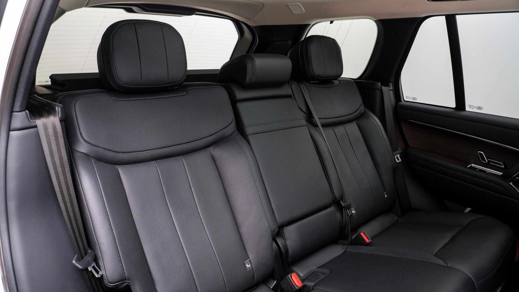 Land Rover Range Rover view 17