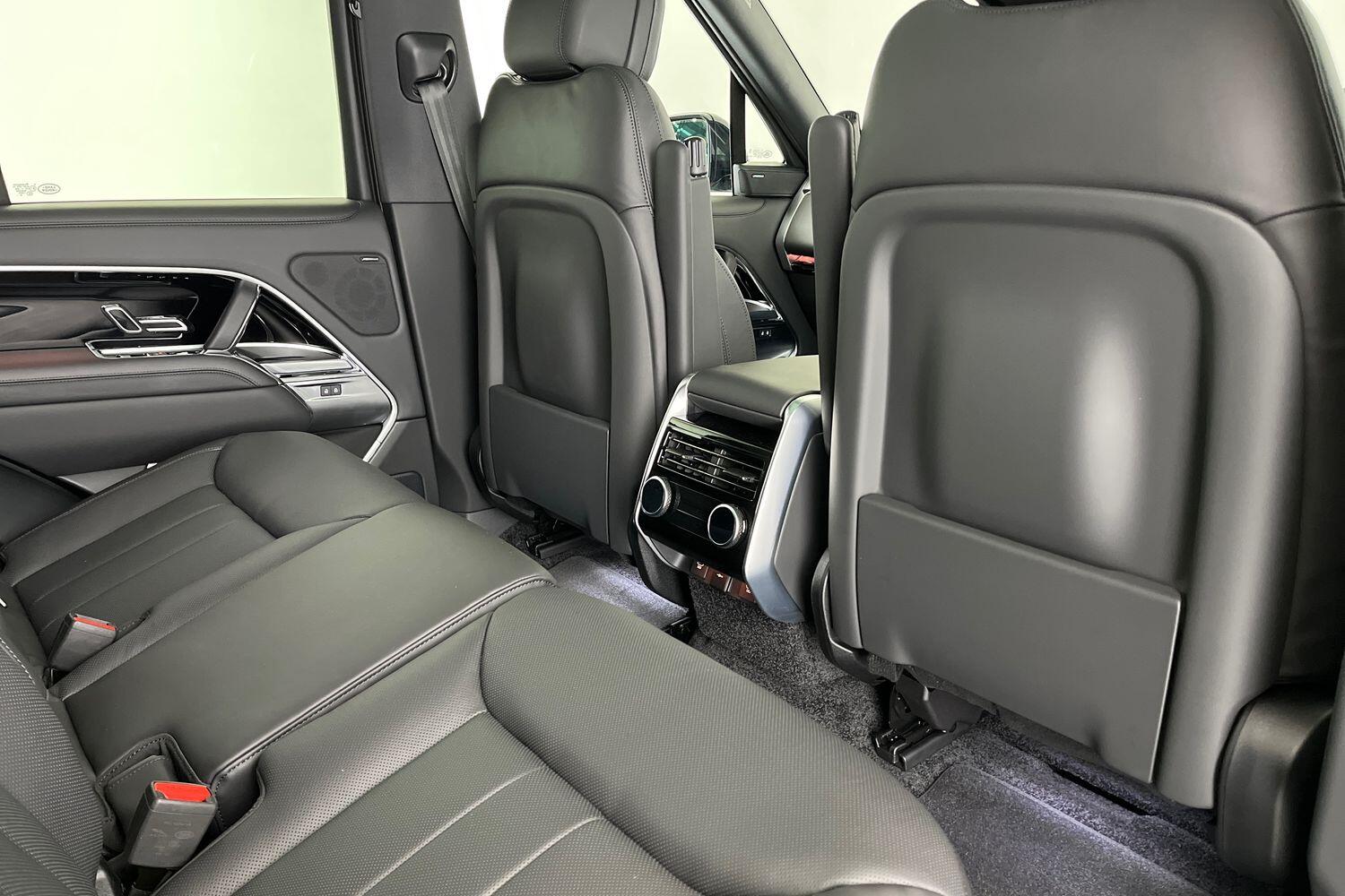 Land Rover Range Rover view 19