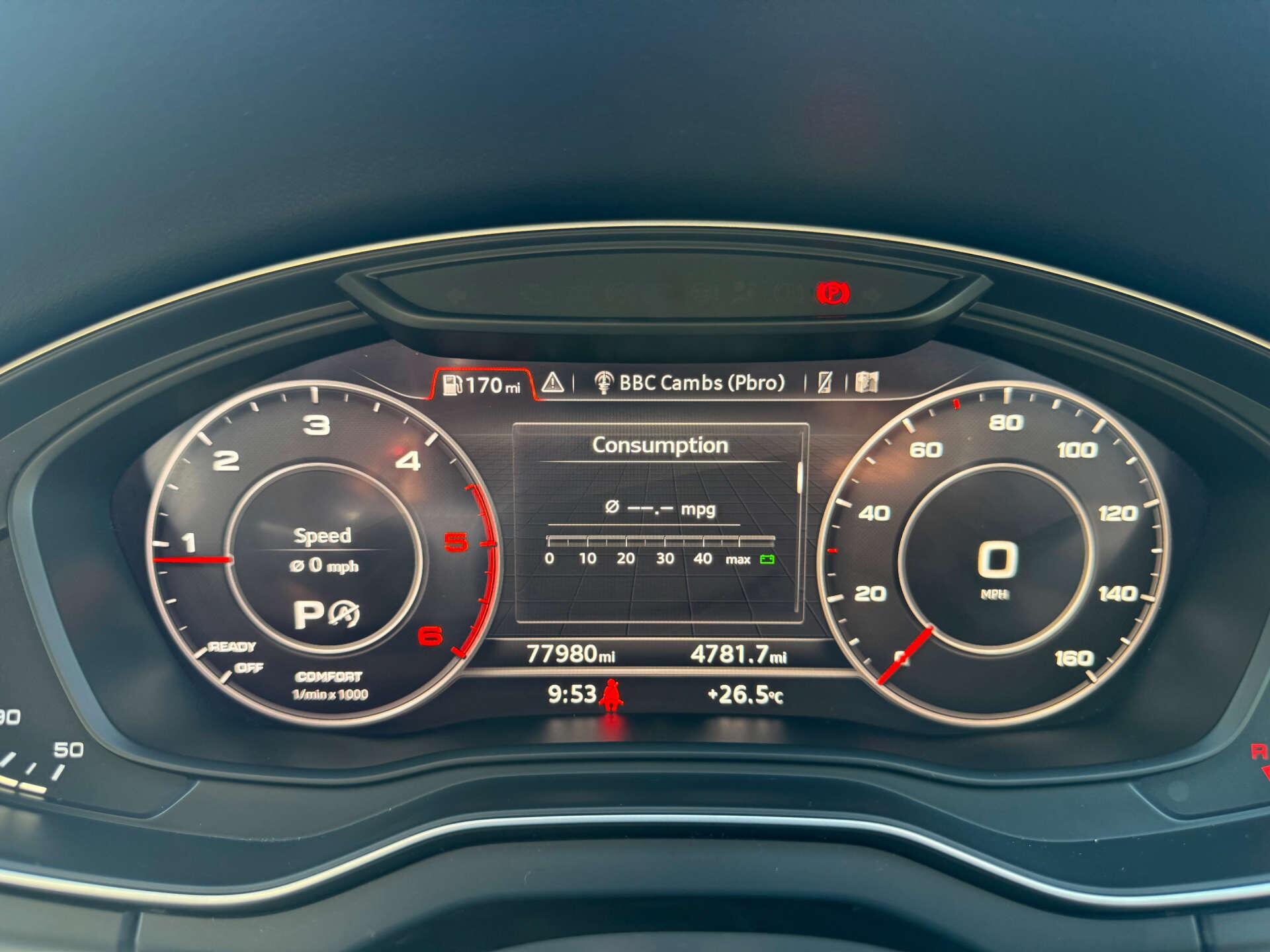 Audi Q5 view 46